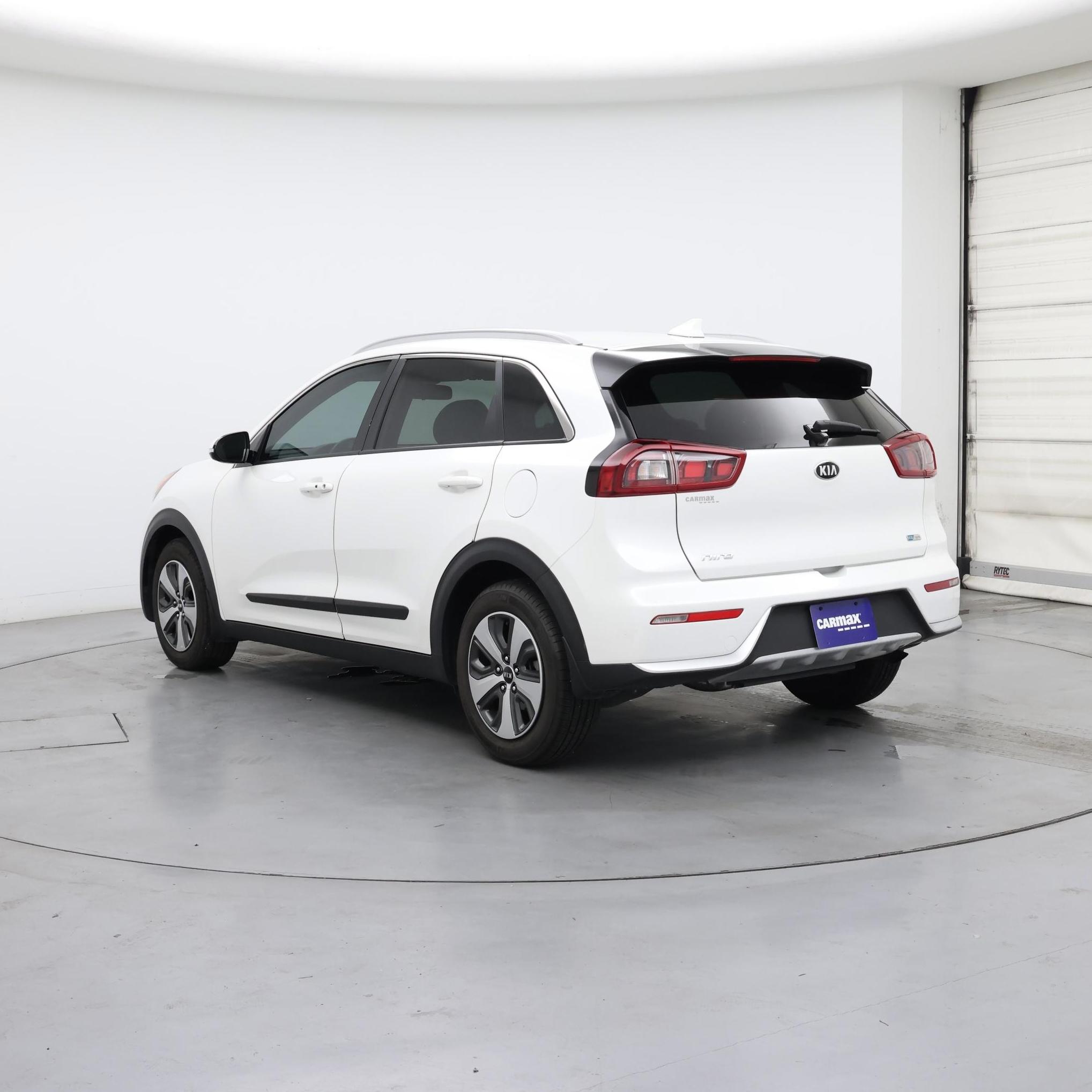 Thumbnail: 2017 Kia Niro - 2