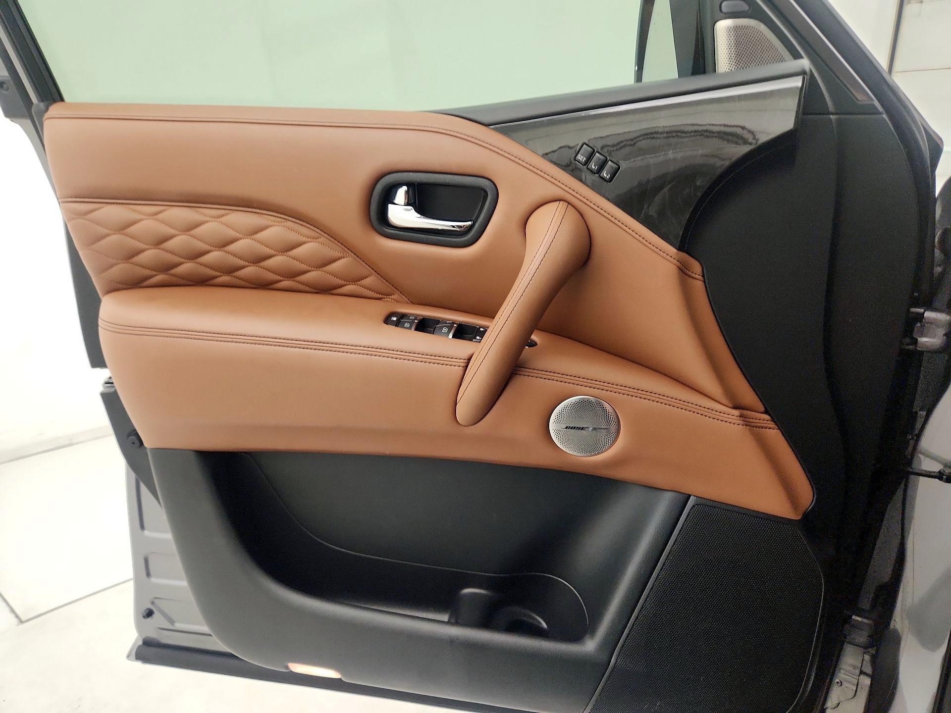 Thumbnail: 2021 INFINITI QX80 - 12