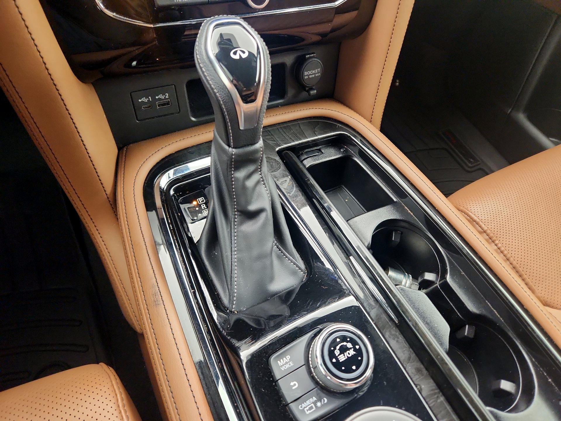 Thumbnail: 2021 INFINITI QX80 - 18