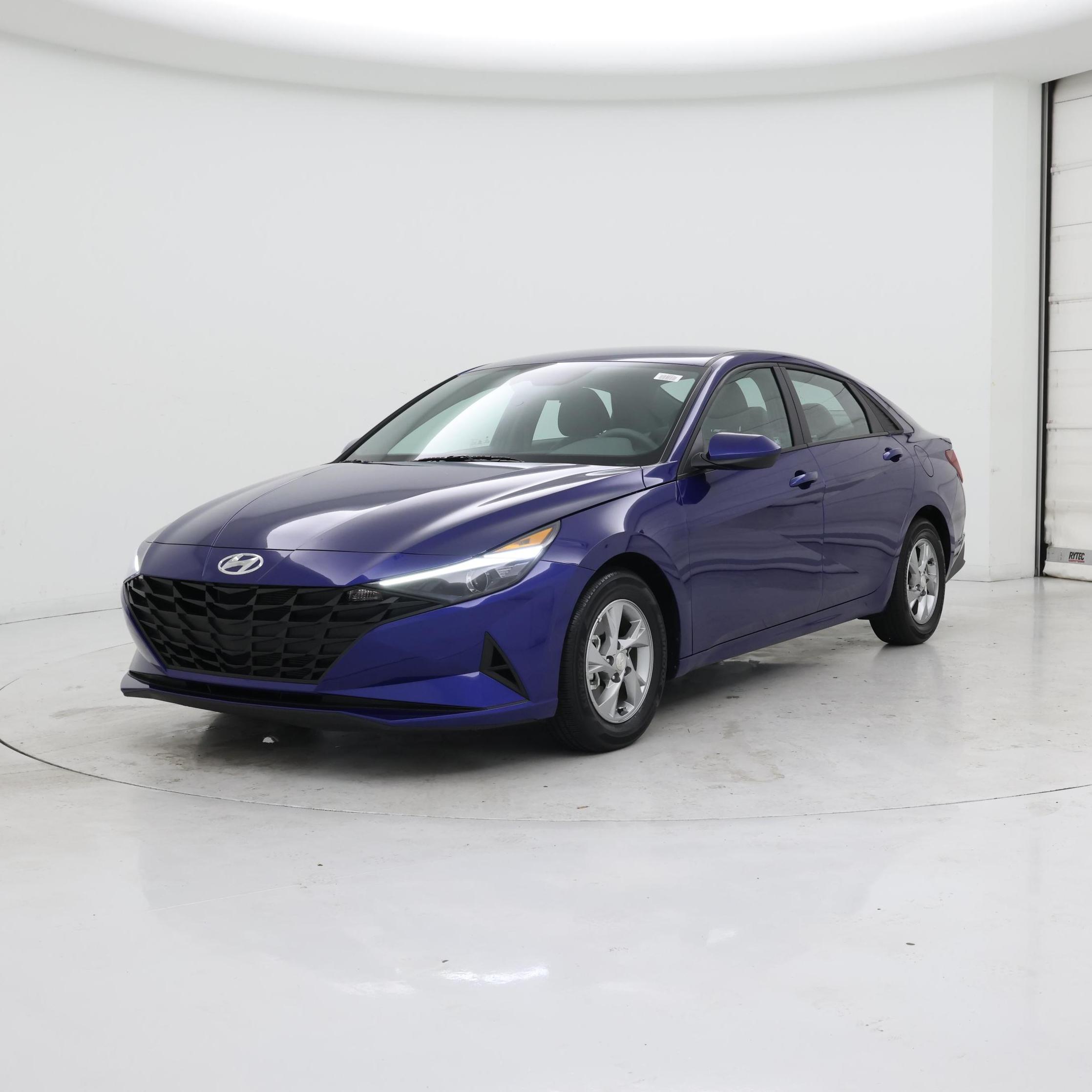 Thumbnail: 2021 Hyundai Elantra - 4