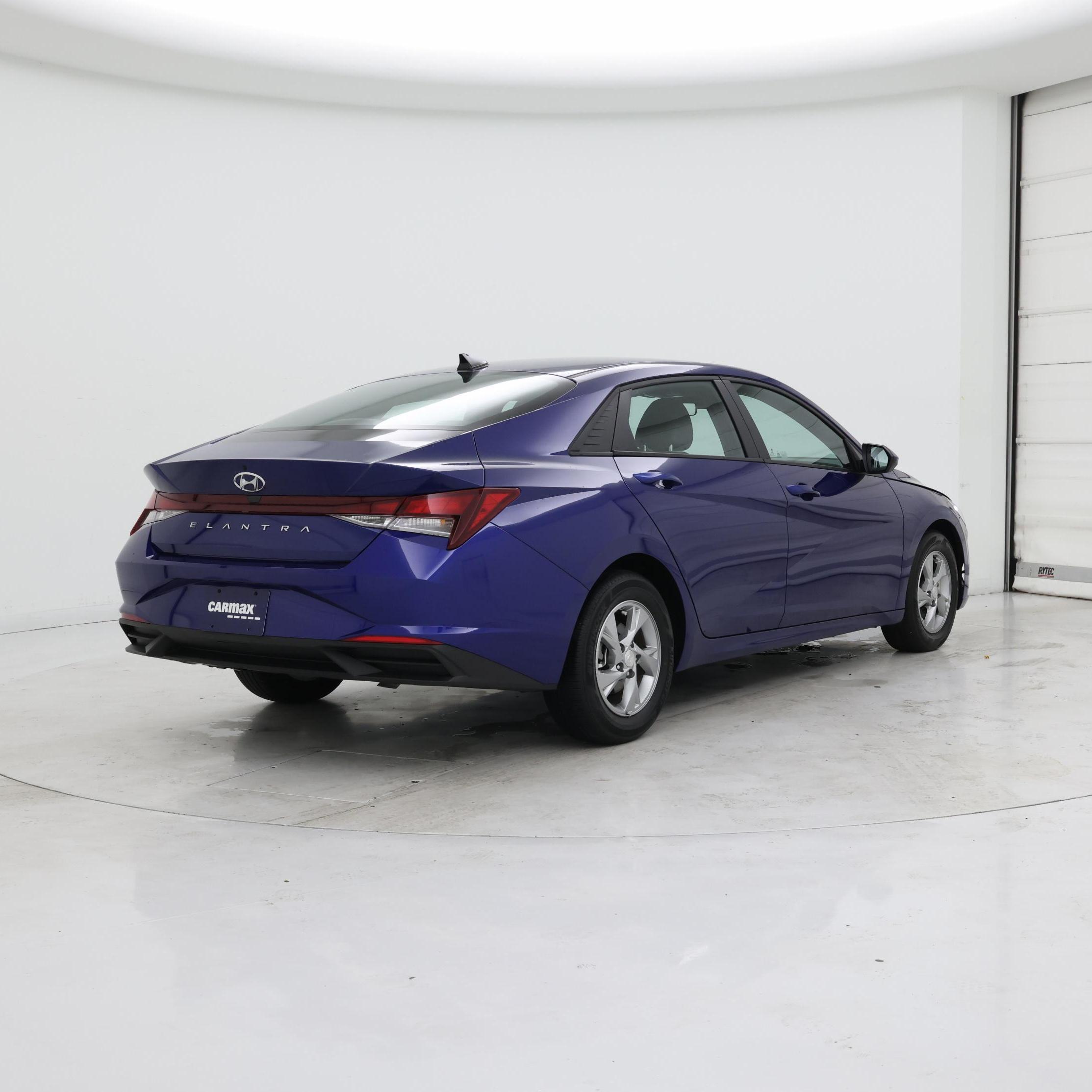 Thumbnail: 2021 Hyundai Elantra - 8