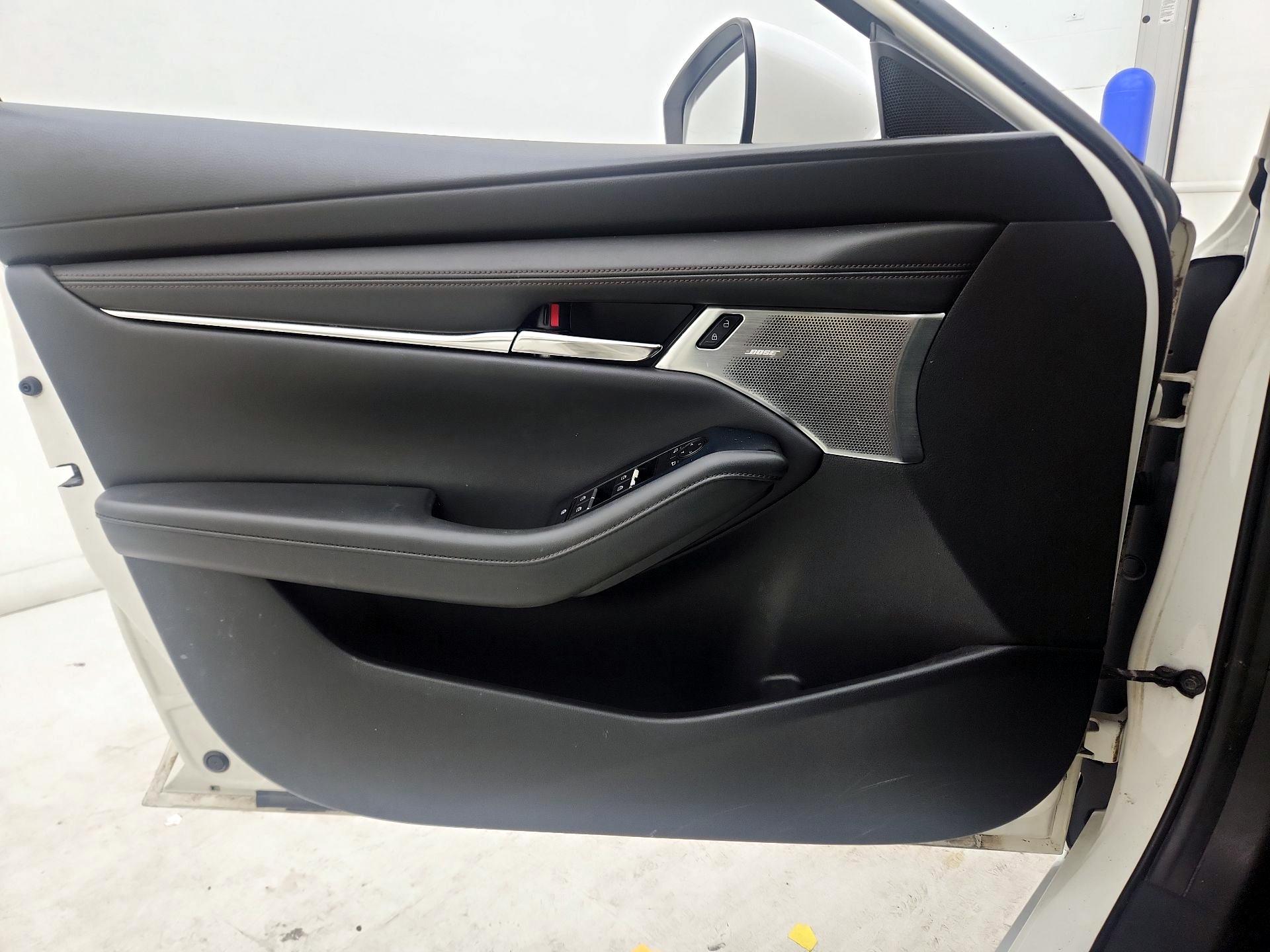 Thumbnail: 2019 Mazda Mazda3 - 12