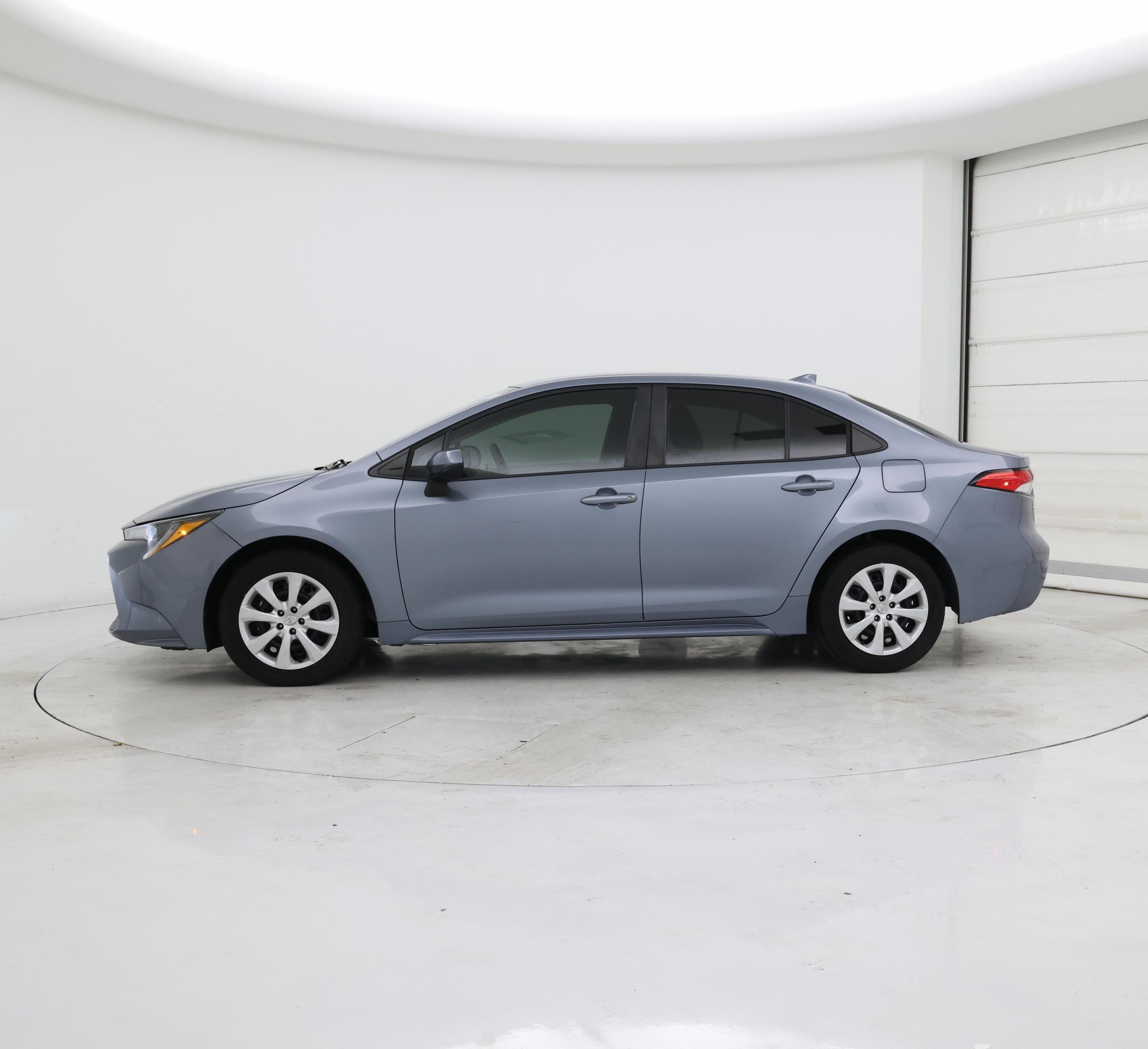 Thumbnail: 2022 Toyota Corolla - 3