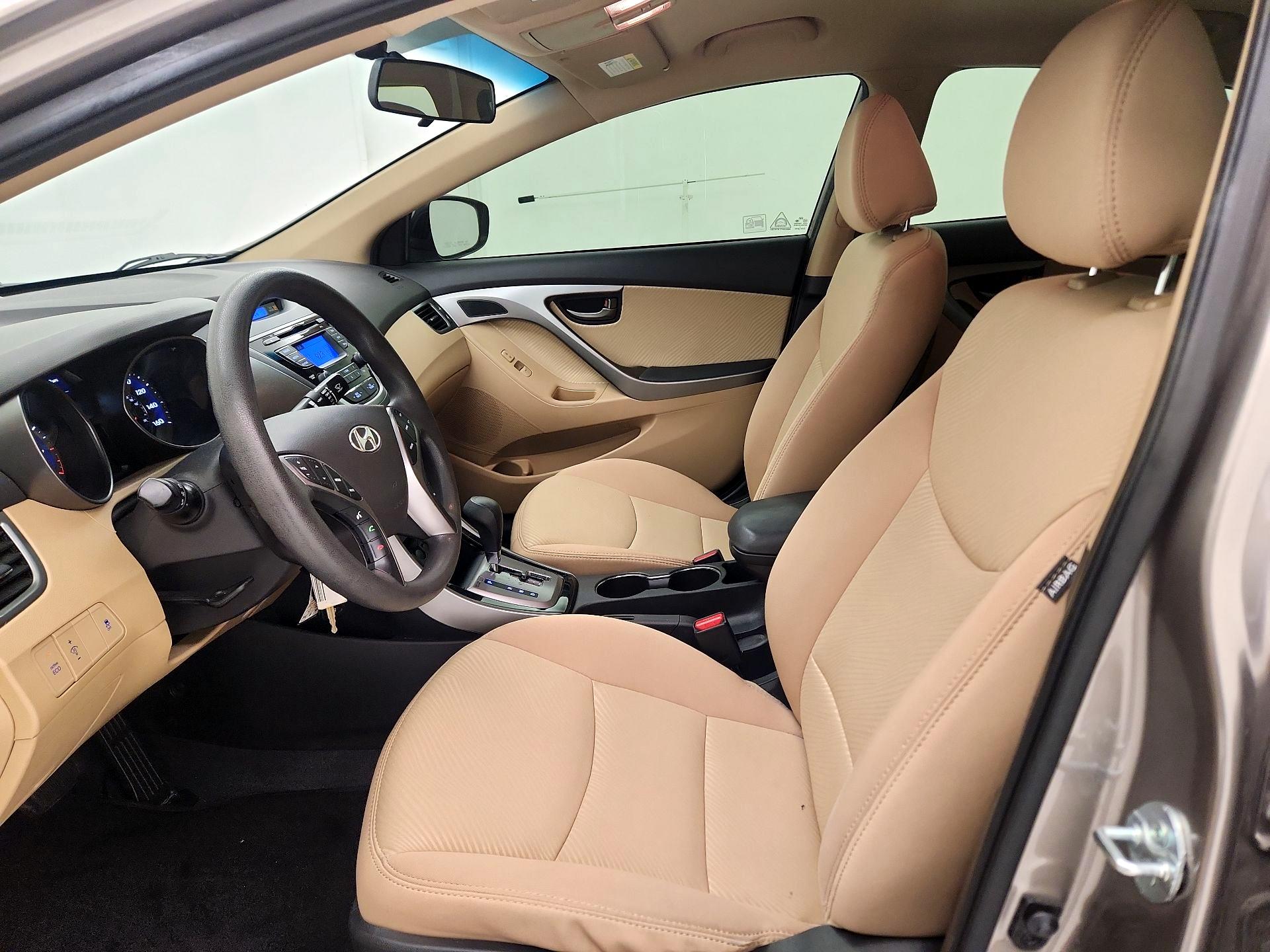 Thumbnail: 2013 Hyundai Elantra - 11