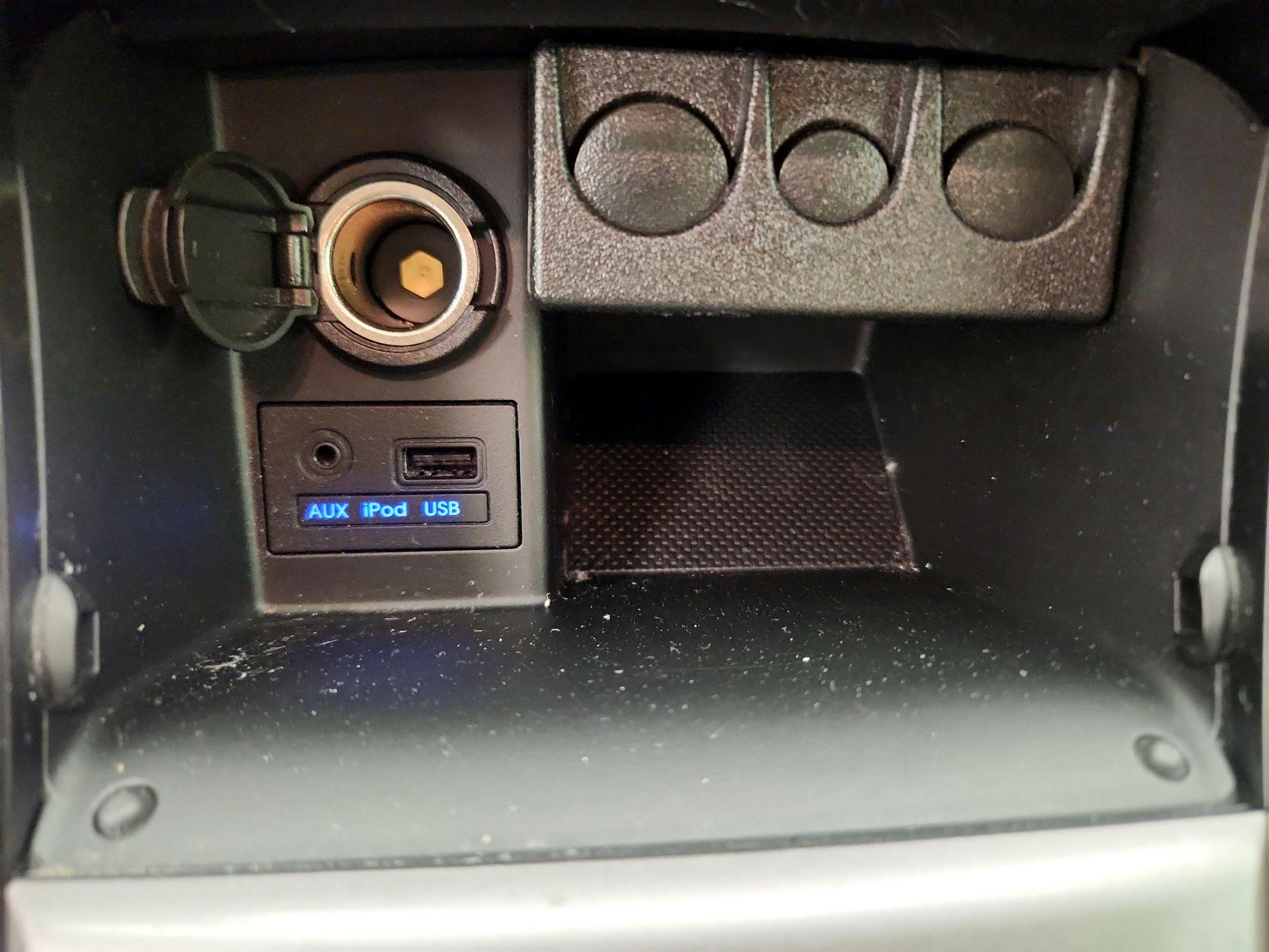 Thumbnail: 2013 Hyundai Elantra - 17