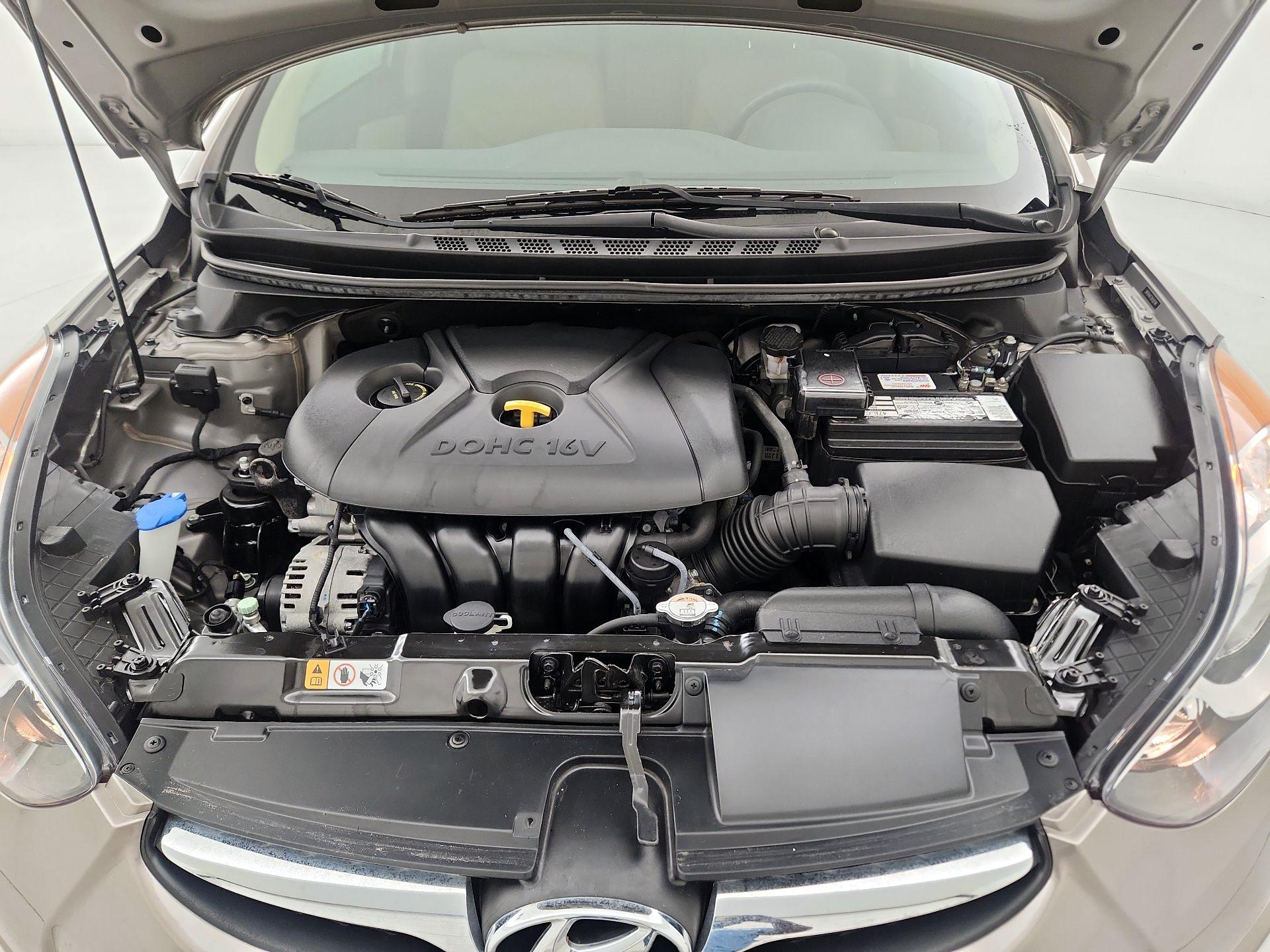 Thumbnail: 2013 Hyundai Elantra - 20