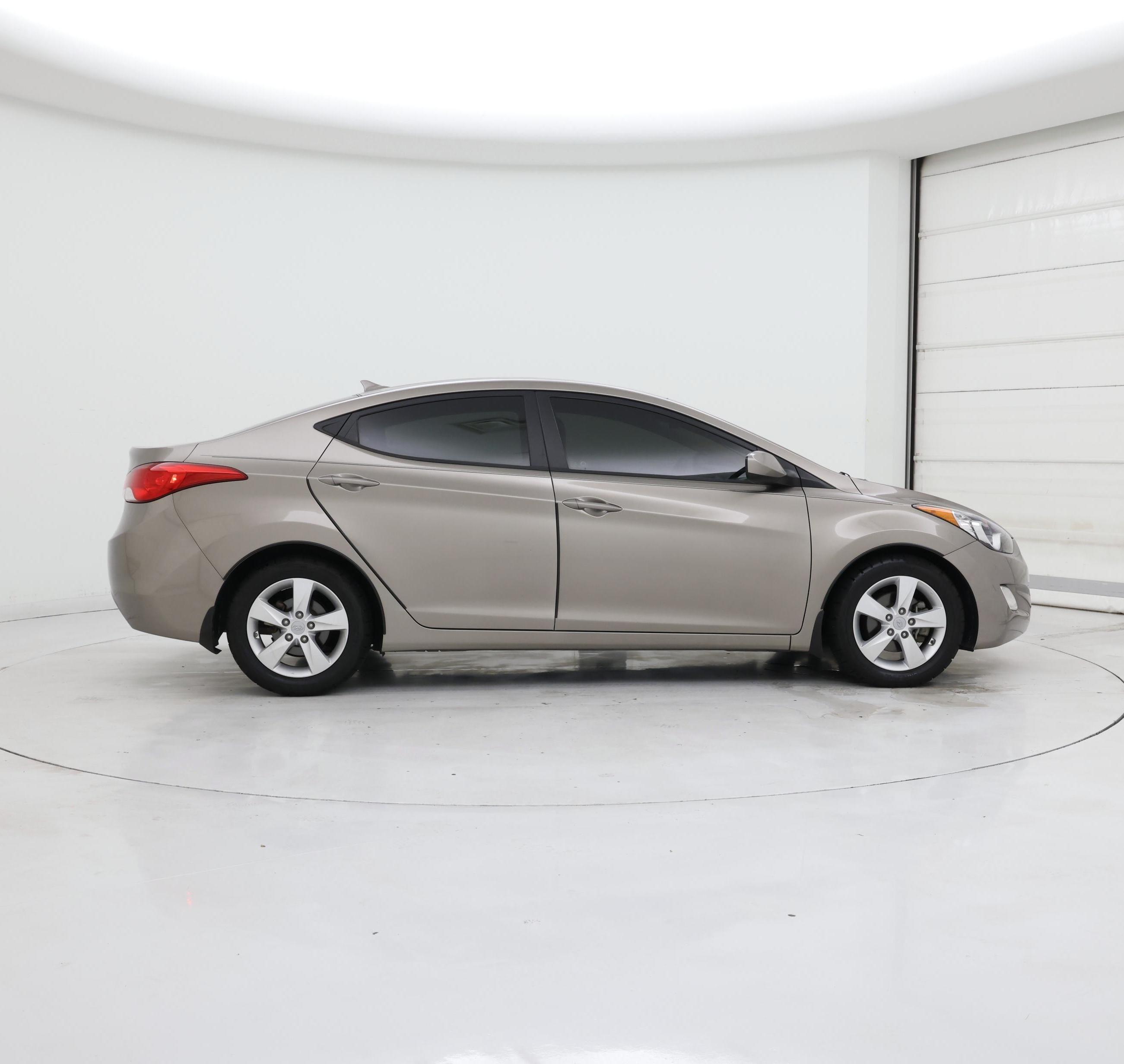 Thumbnail: 2013 Hyundai Elantra - 7