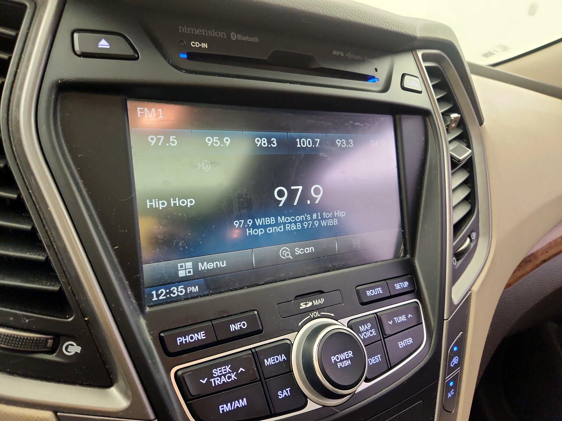 Thumbnail: 2014 Hyundai Santa Fe - 16