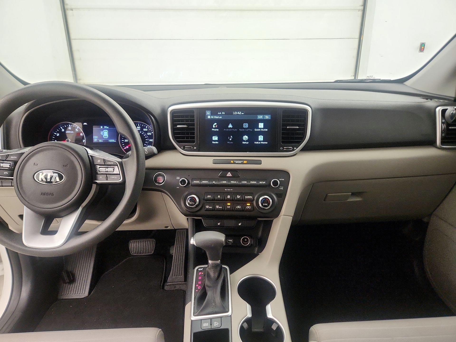 Thumbnail: 2022 Kia Sportage - 9