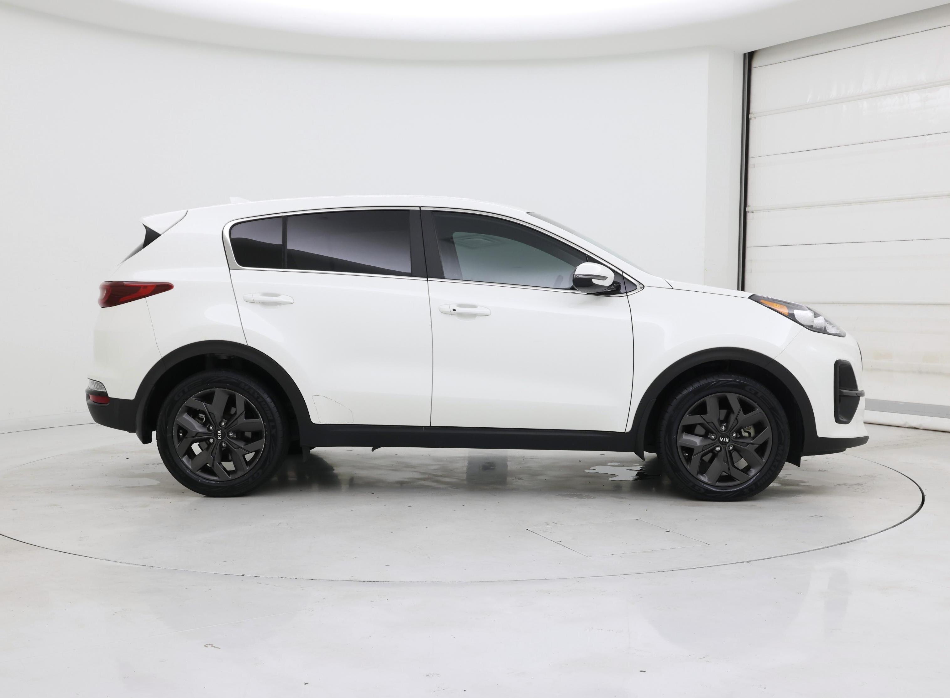 Thumbnail: 2022 Kia Sportage - 7