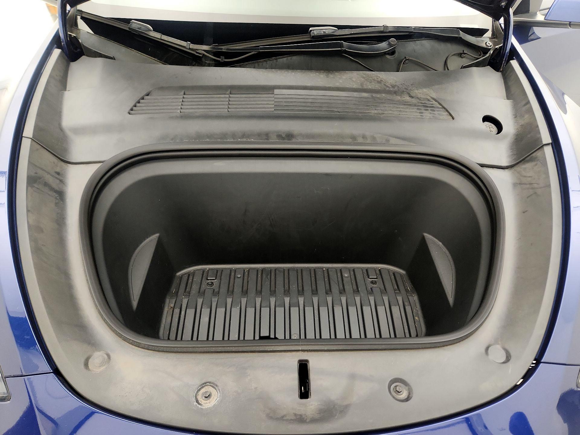 Thumbnail: 2021 Tesla Model Y - 20