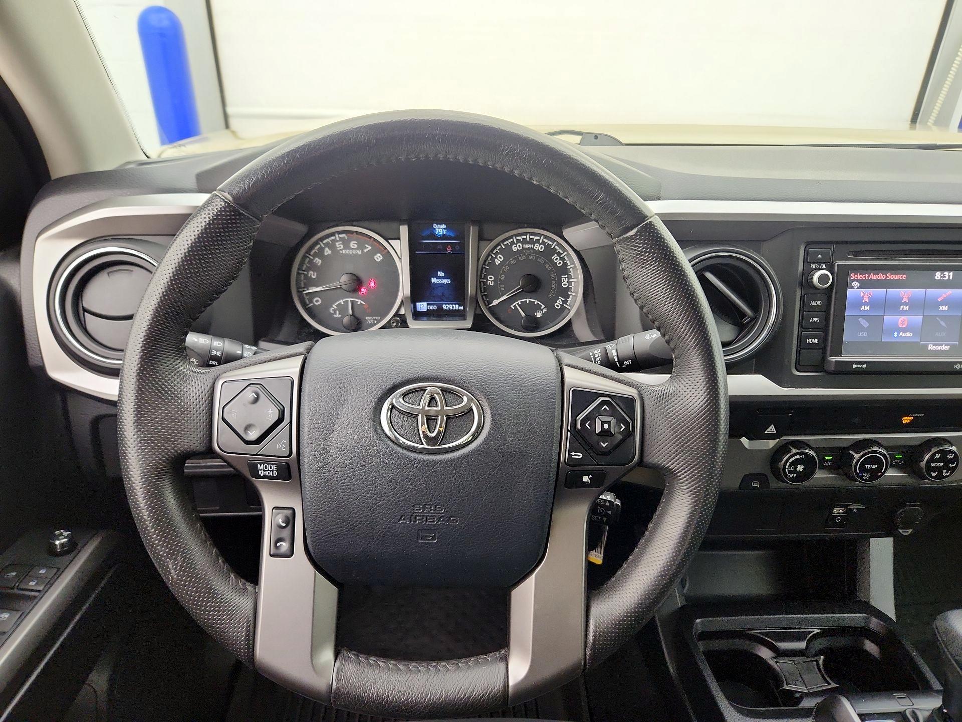 Thumbnail: 2017 Toyota Tacoma - 10