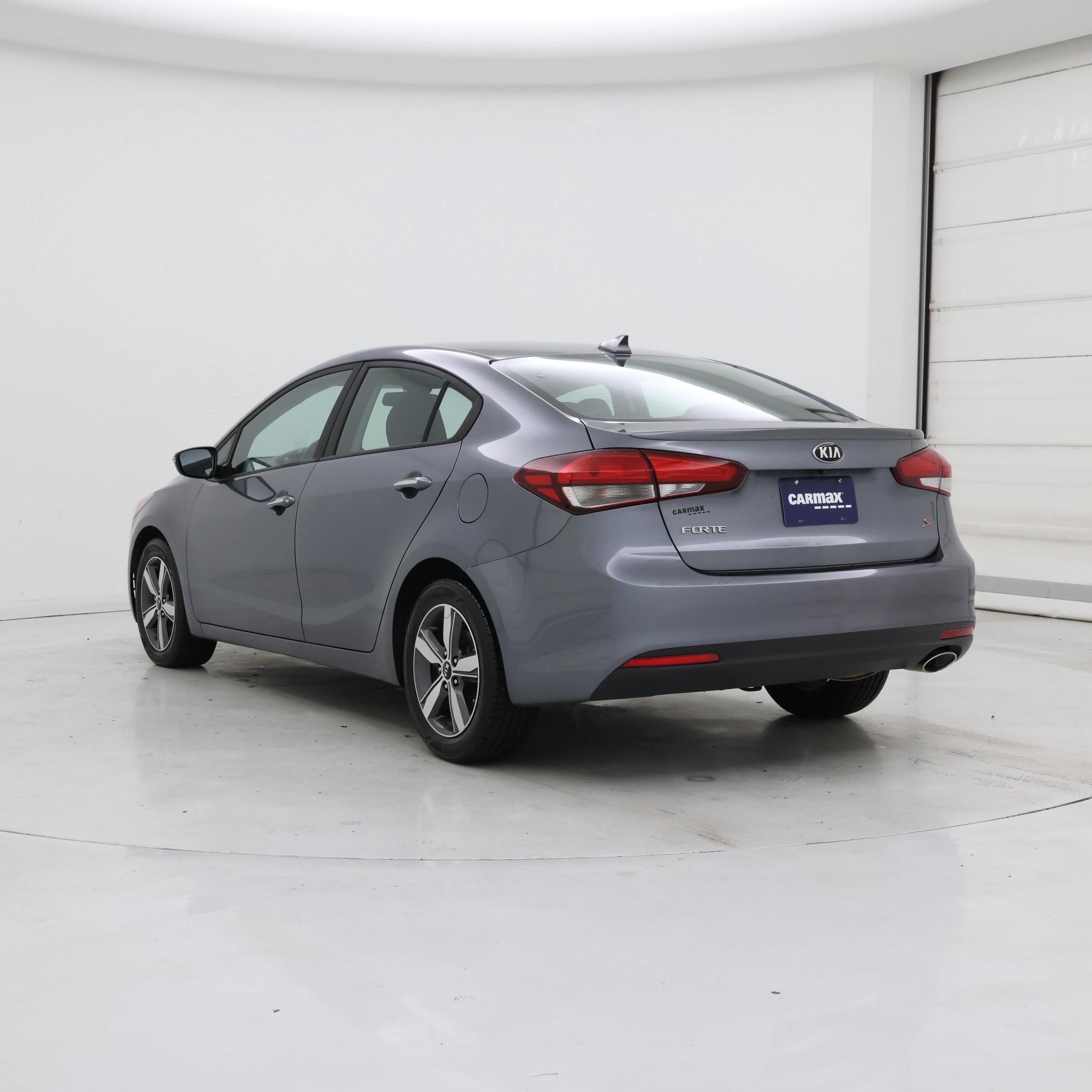 Thumbnail: 2018 Kia Forte - 2
