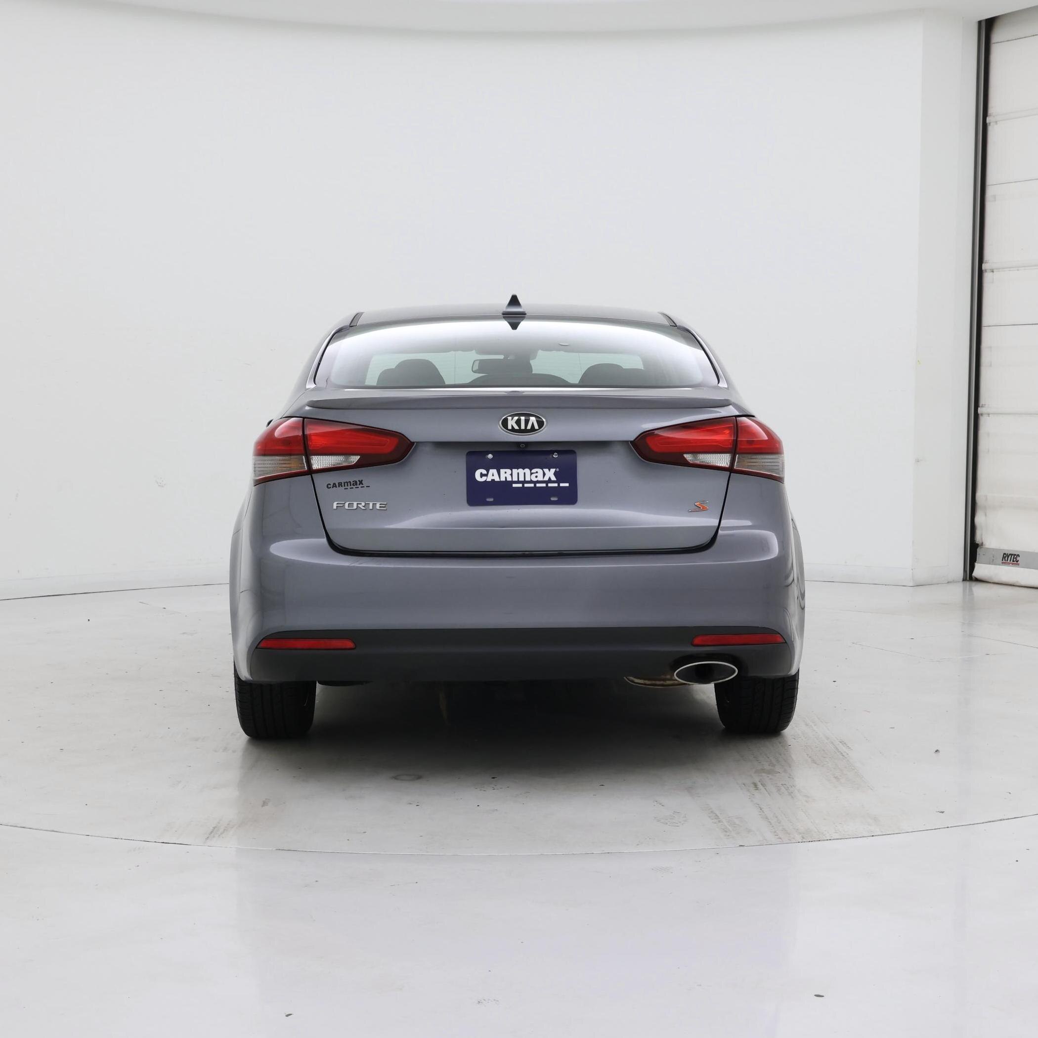 Thumbnail: 2018 Kia Forte - 6