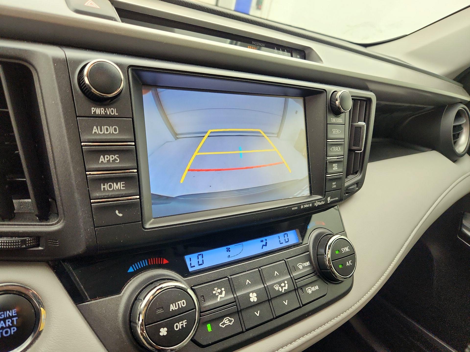 Thumbnail: 2018 Toyota RAV4 - 14