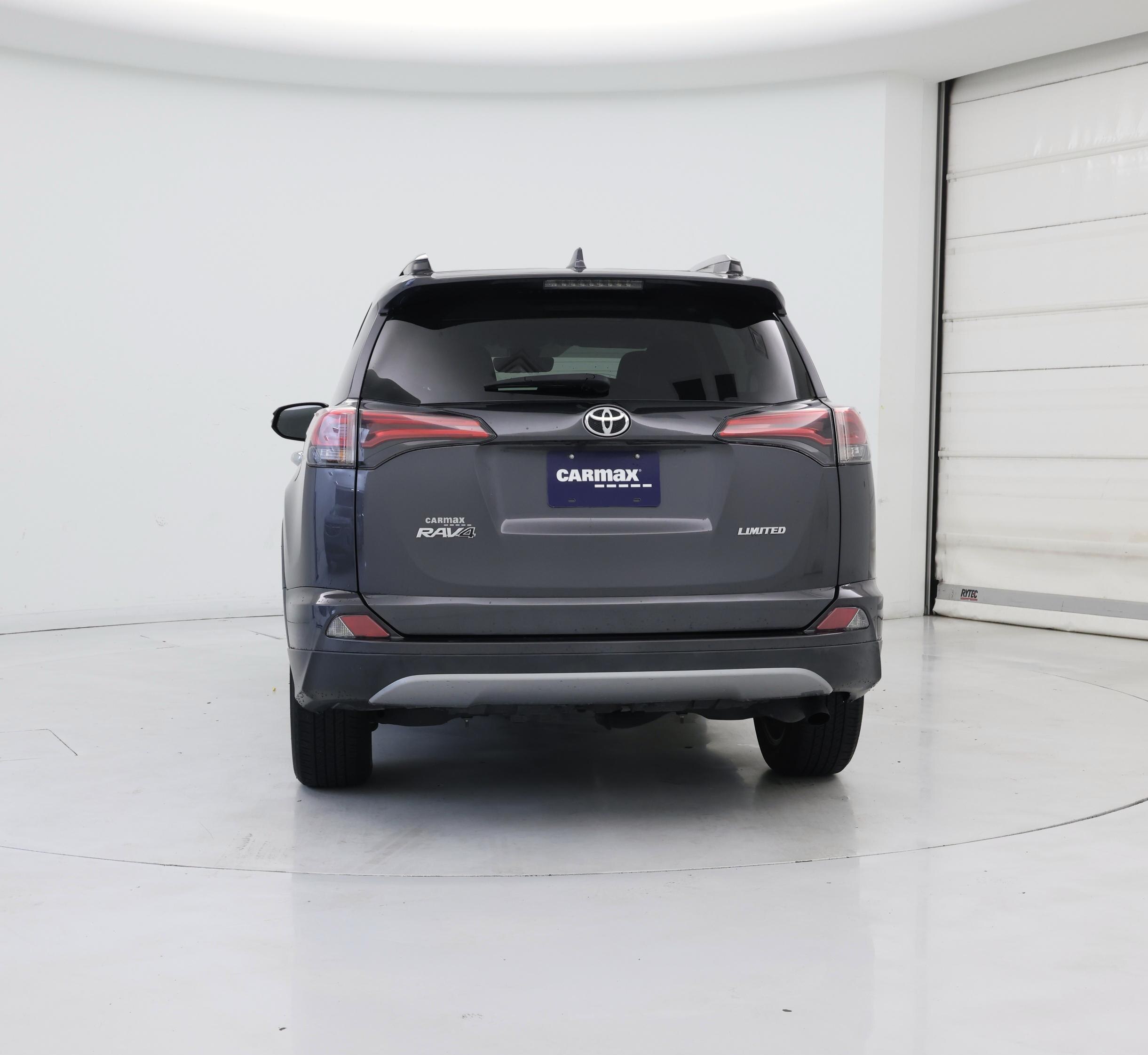 Thumbnail: 2018 Toyota RAV4 - 6