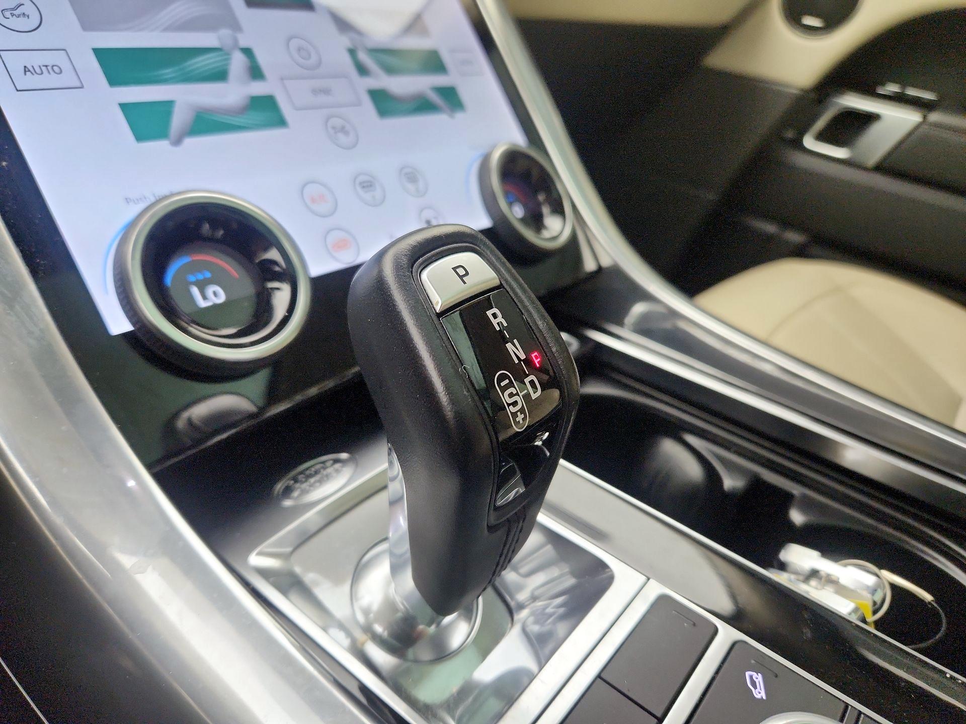 Thumbnail: 2021 Land Rover Range Rover Sport - 18