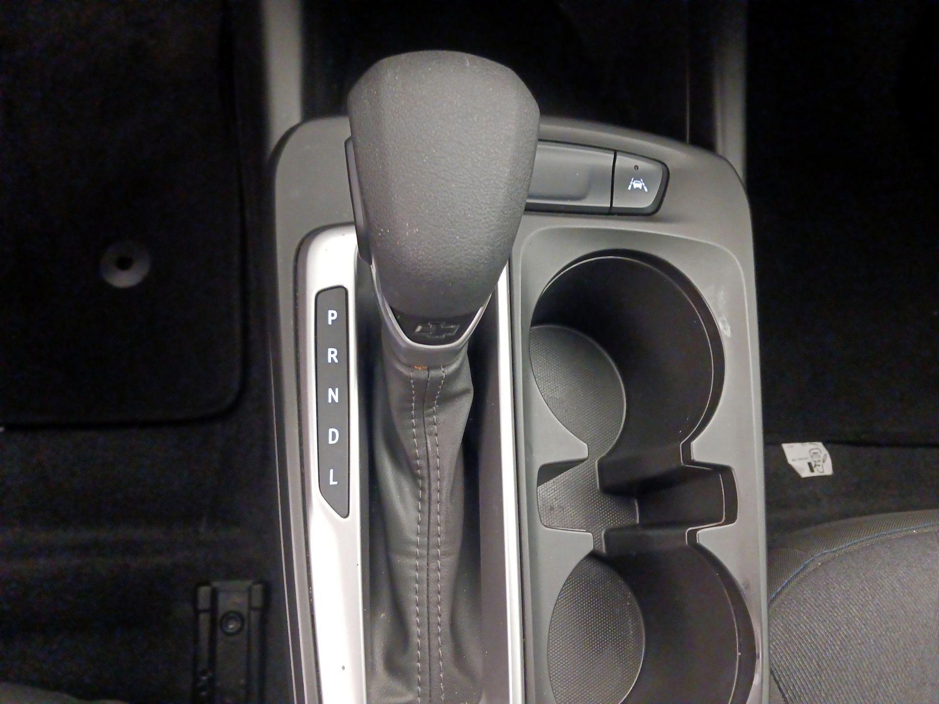 Thumbnail: 2024 Chevrolet Trax - 17