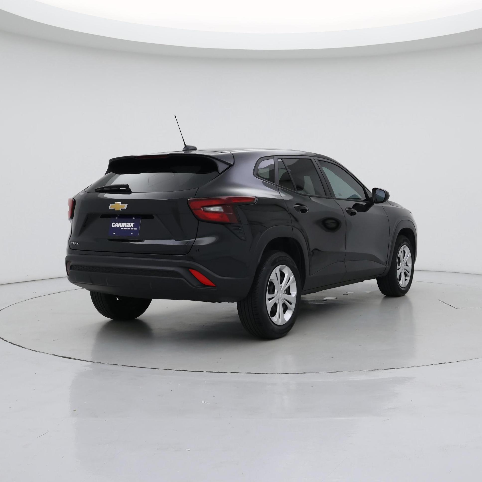 Thumbnail: 2024 Chevrolet Trax - 8