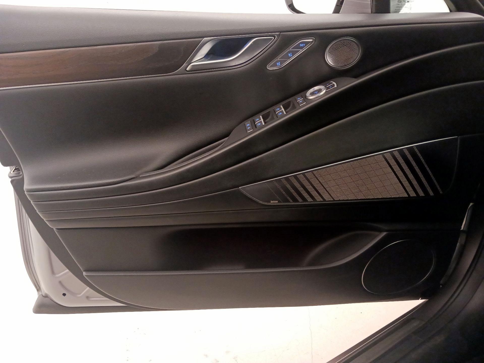 Thumbnail: 2021 Genesis G80 - 12
