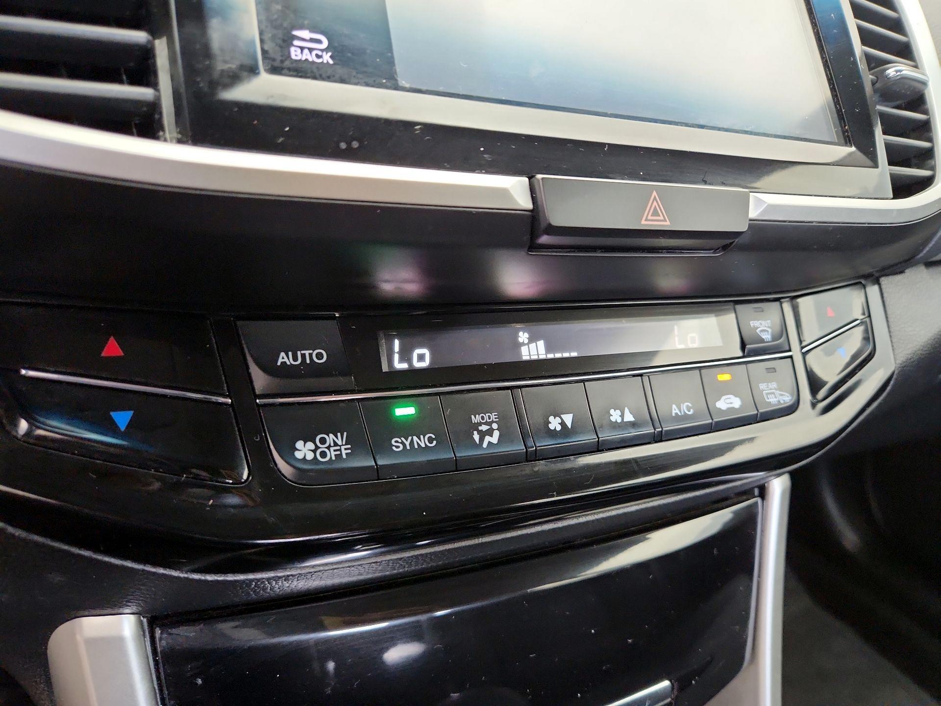Thumbnail: 2017 Honda Accord - 16