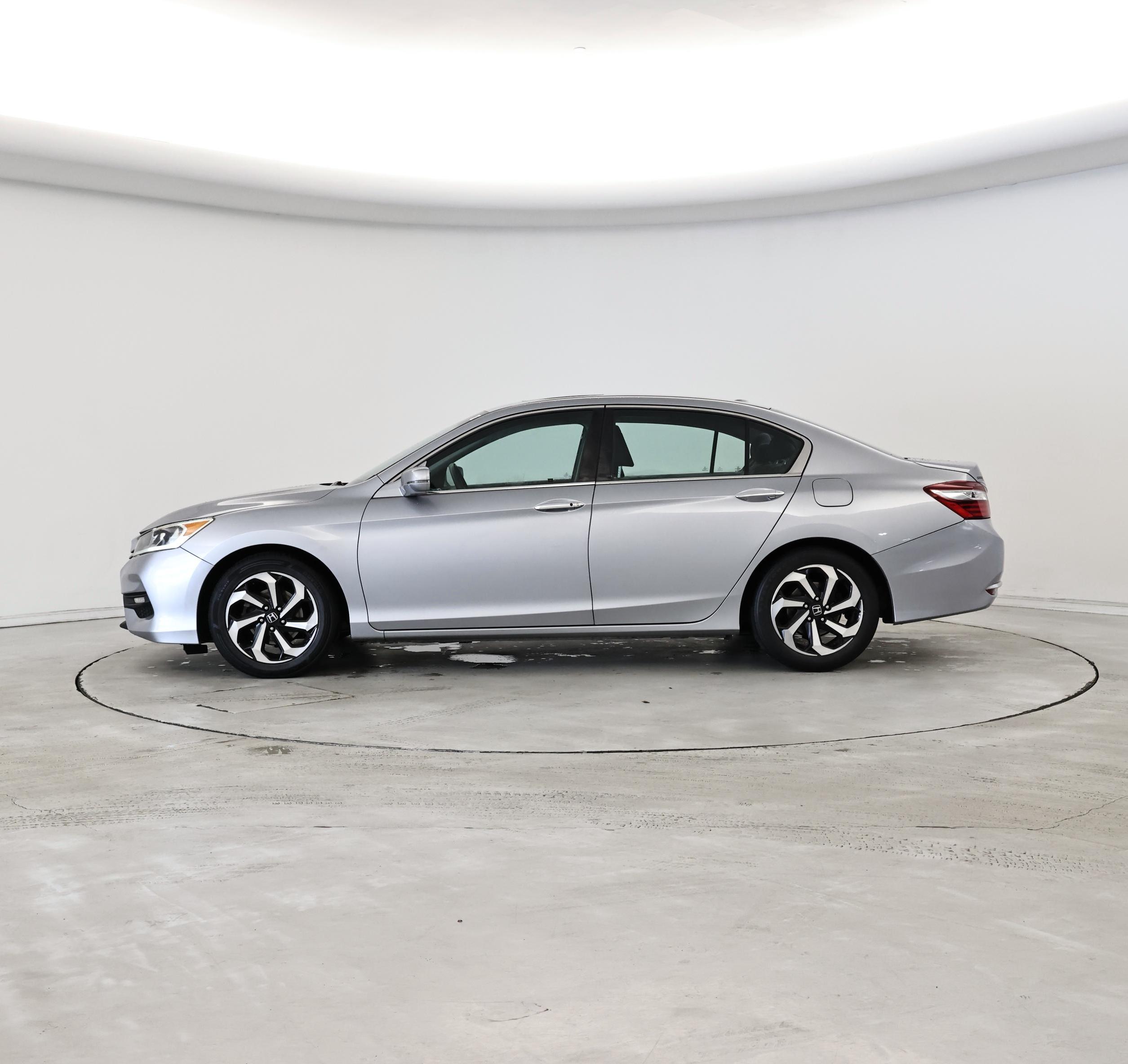 Thumbnail: 2017 Honda Accord - 3