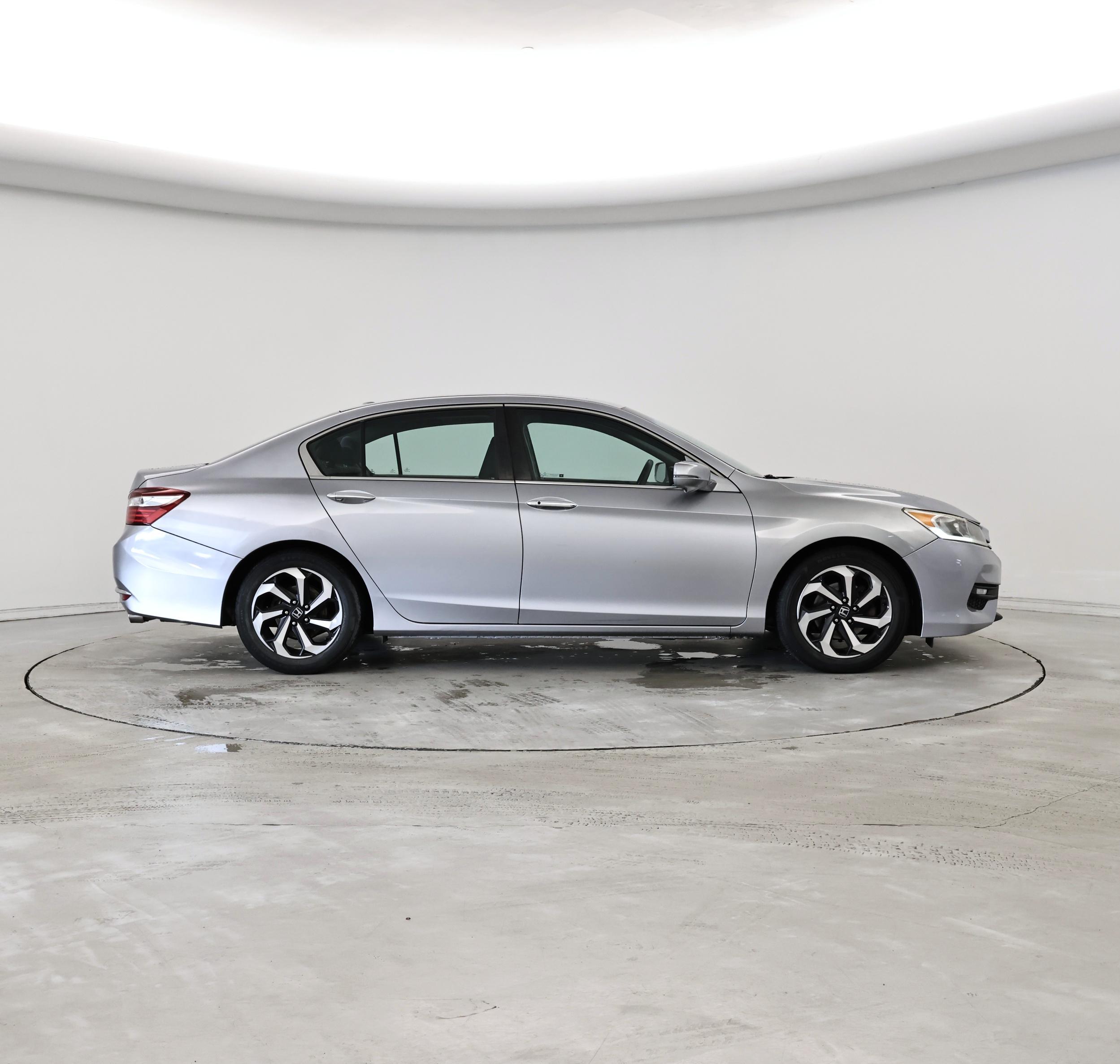 Thumbnail: 2017 Honda Accord - 7