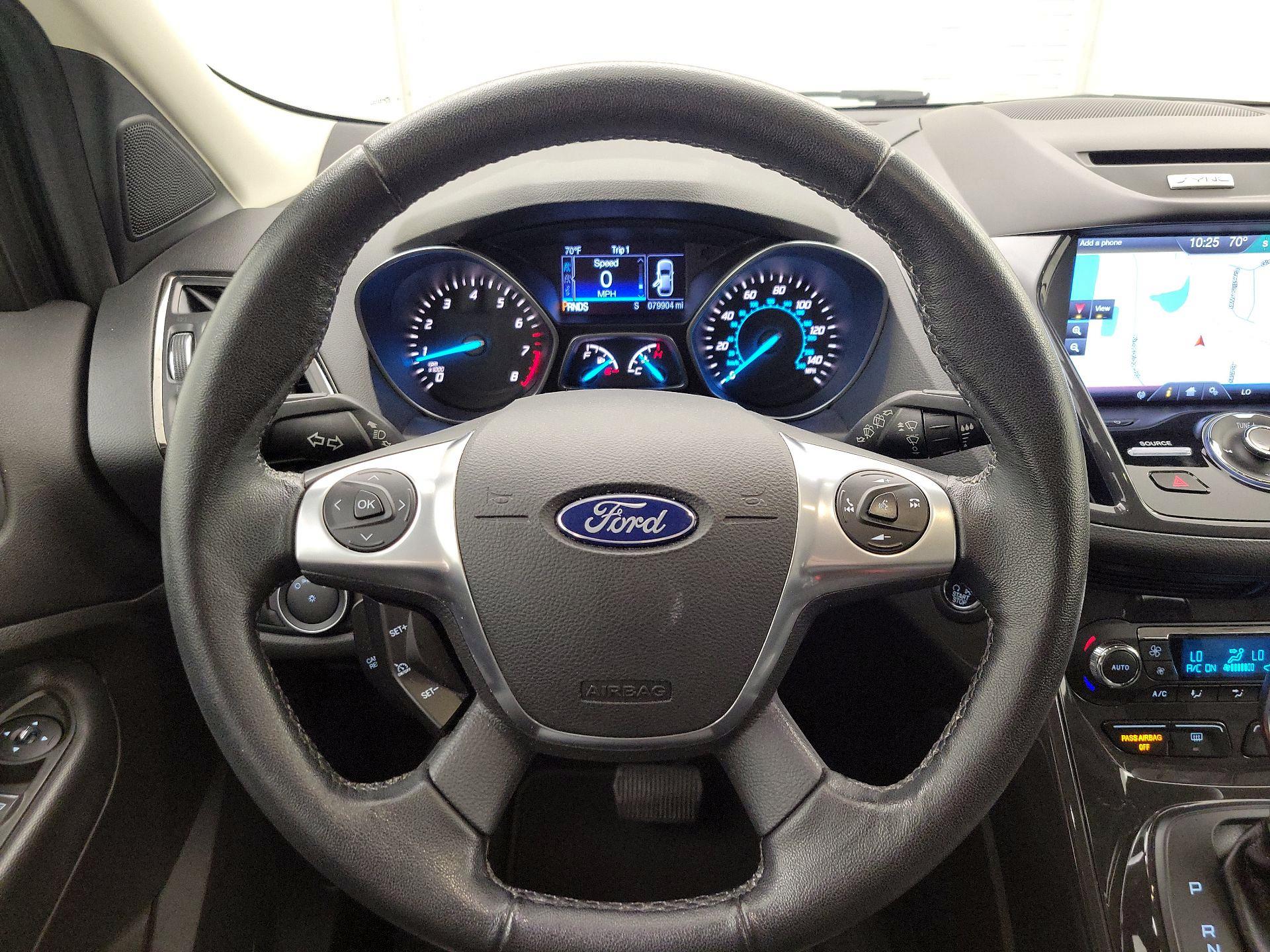 Thumbnail: 2015 Ford Escape - 10