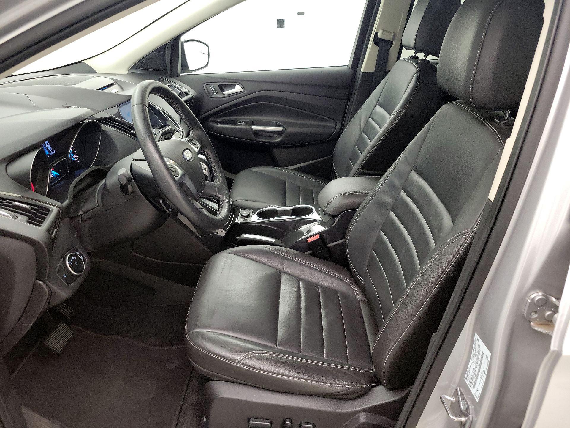 Thumbnail: 2015 Ford Escape - 11