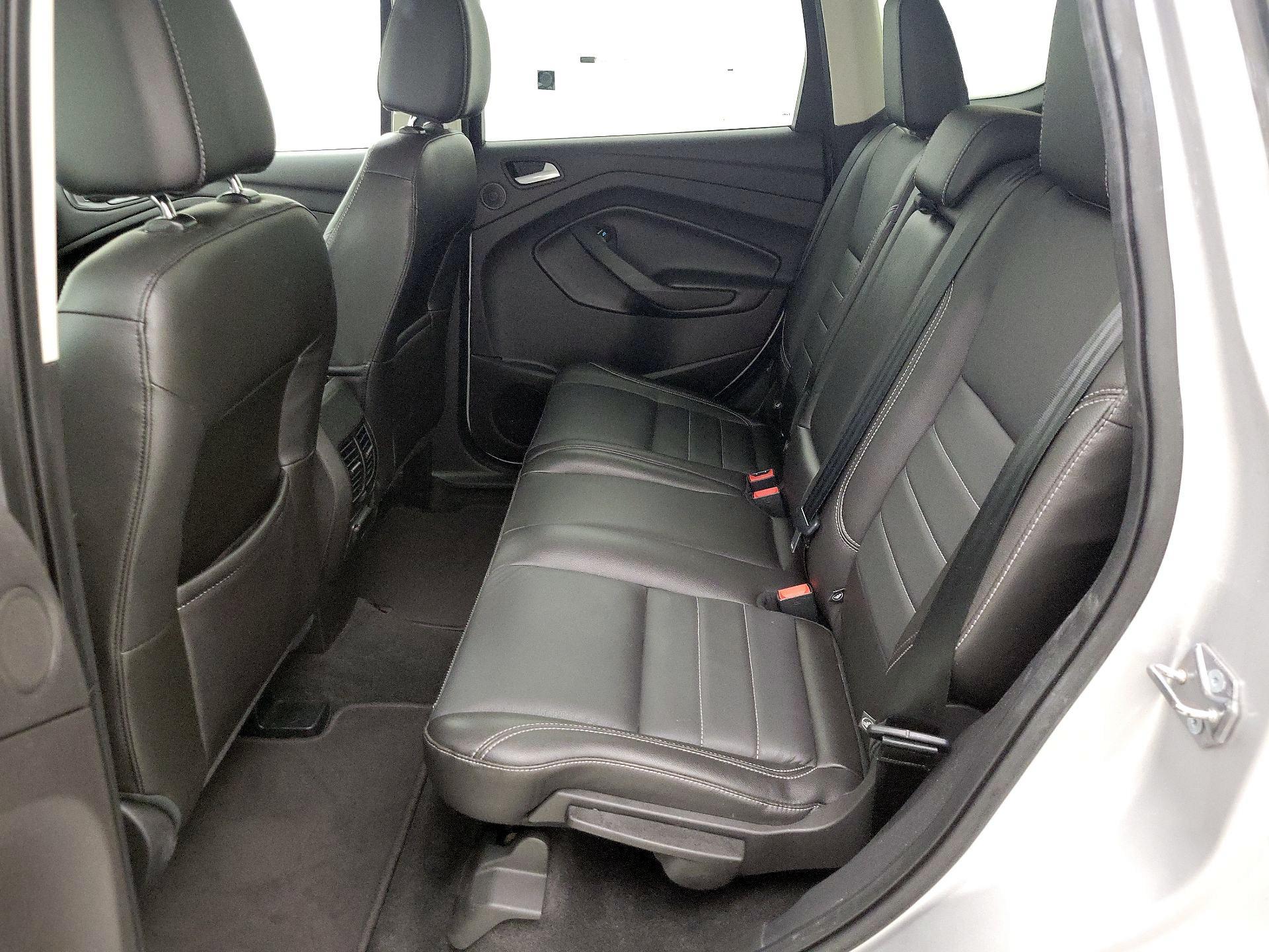 Thumbnail: 2015 Ford Escape - 20