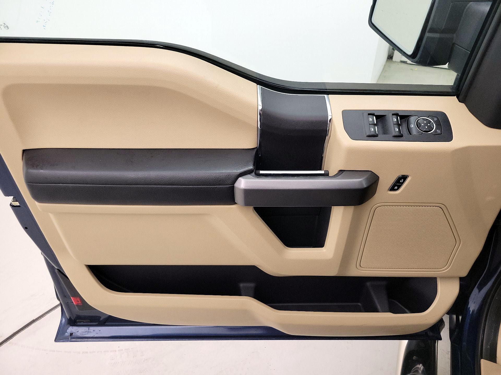 Thumbnail: 2015 Ford F-150 - 12