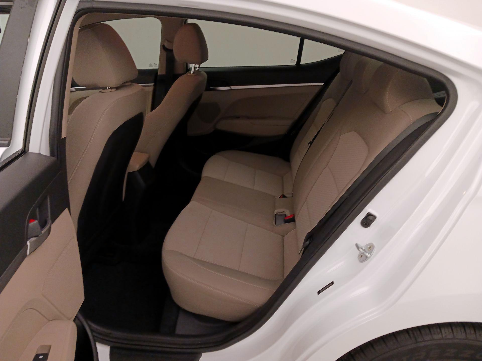 Thumbnail: 2019 Hyundai Elantra - 19