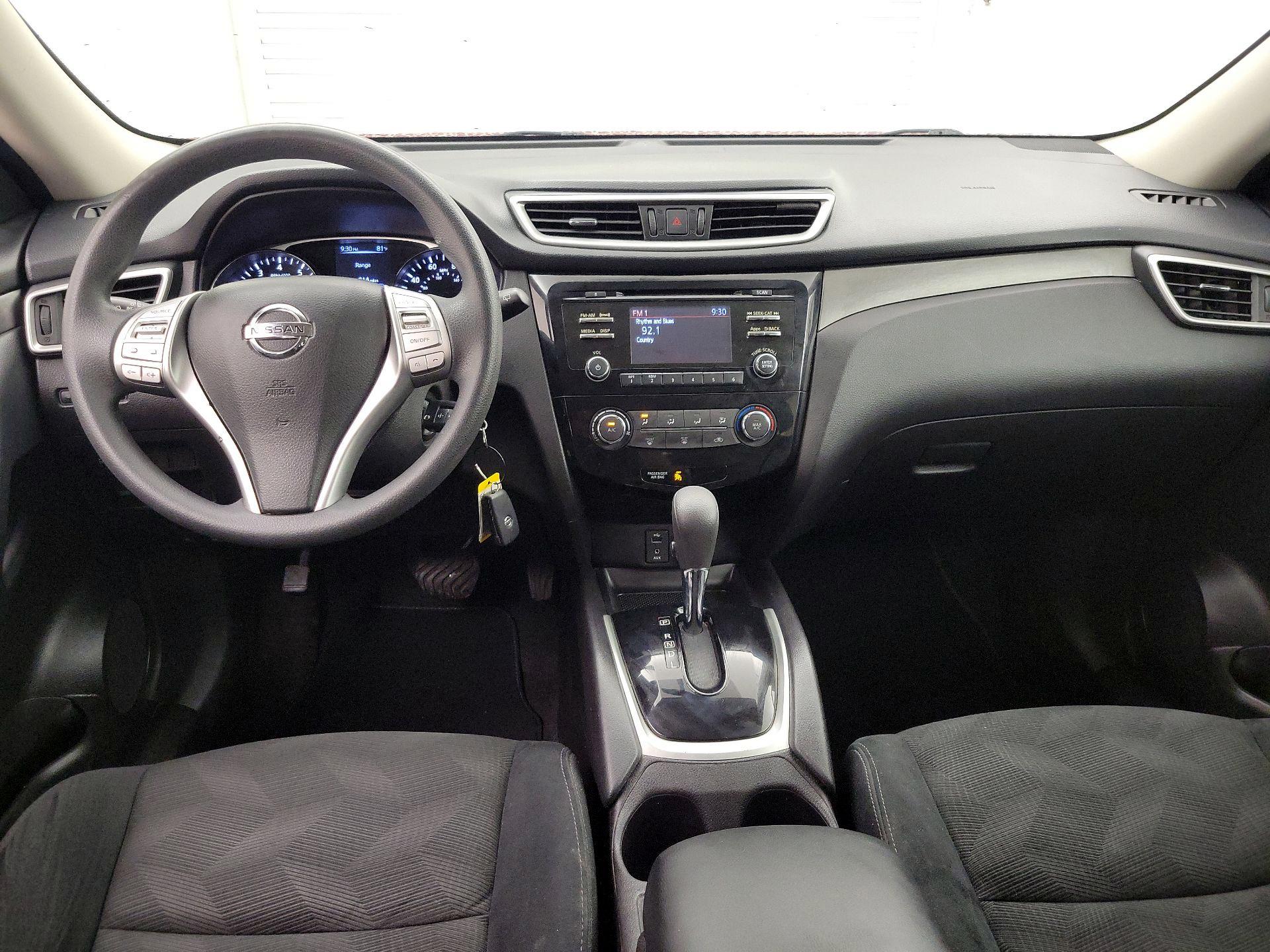 Thumbnail: 2015 Nissan Rogue - 9