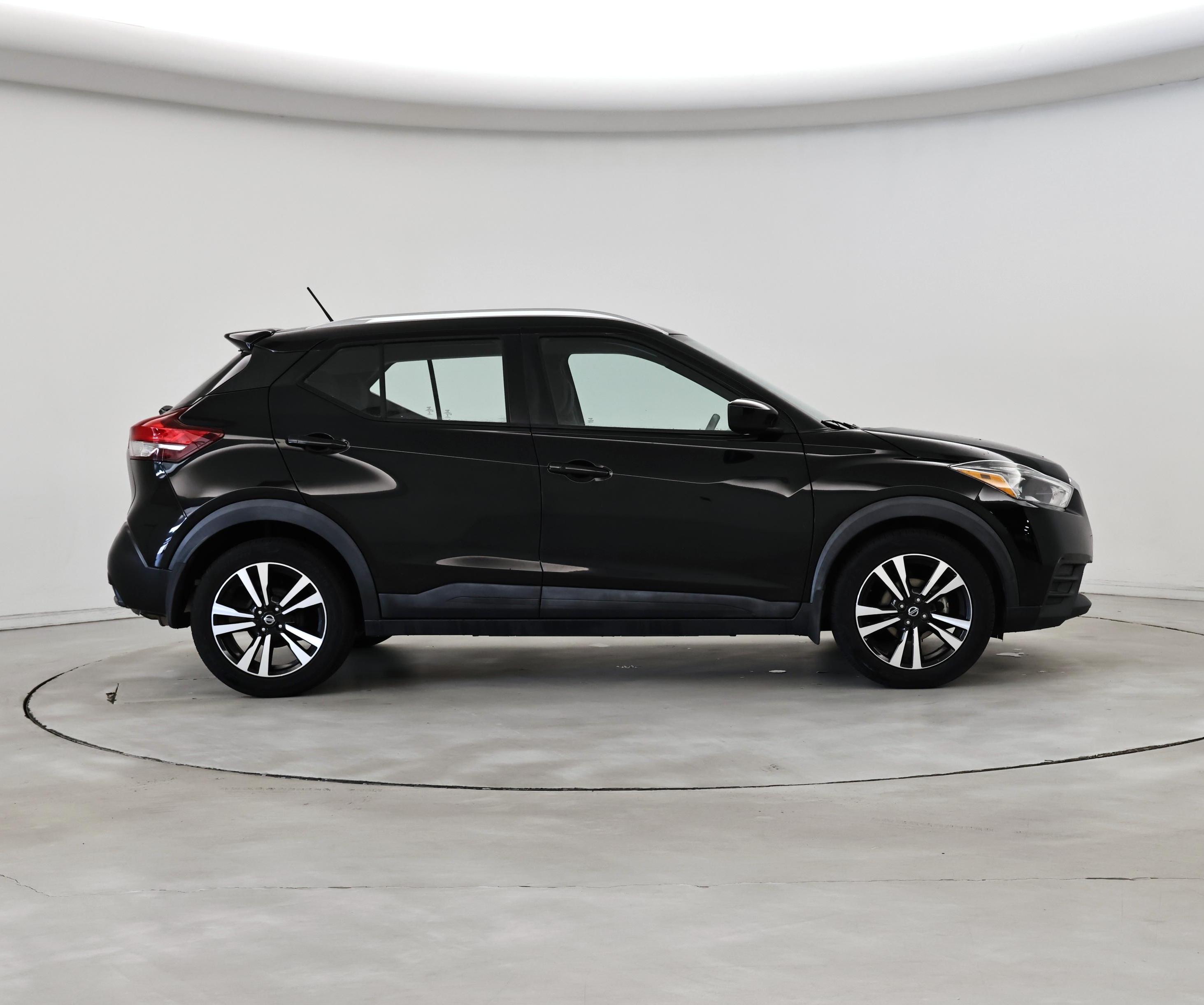 Thumbnail: 2018 Nissan Kicks - 7