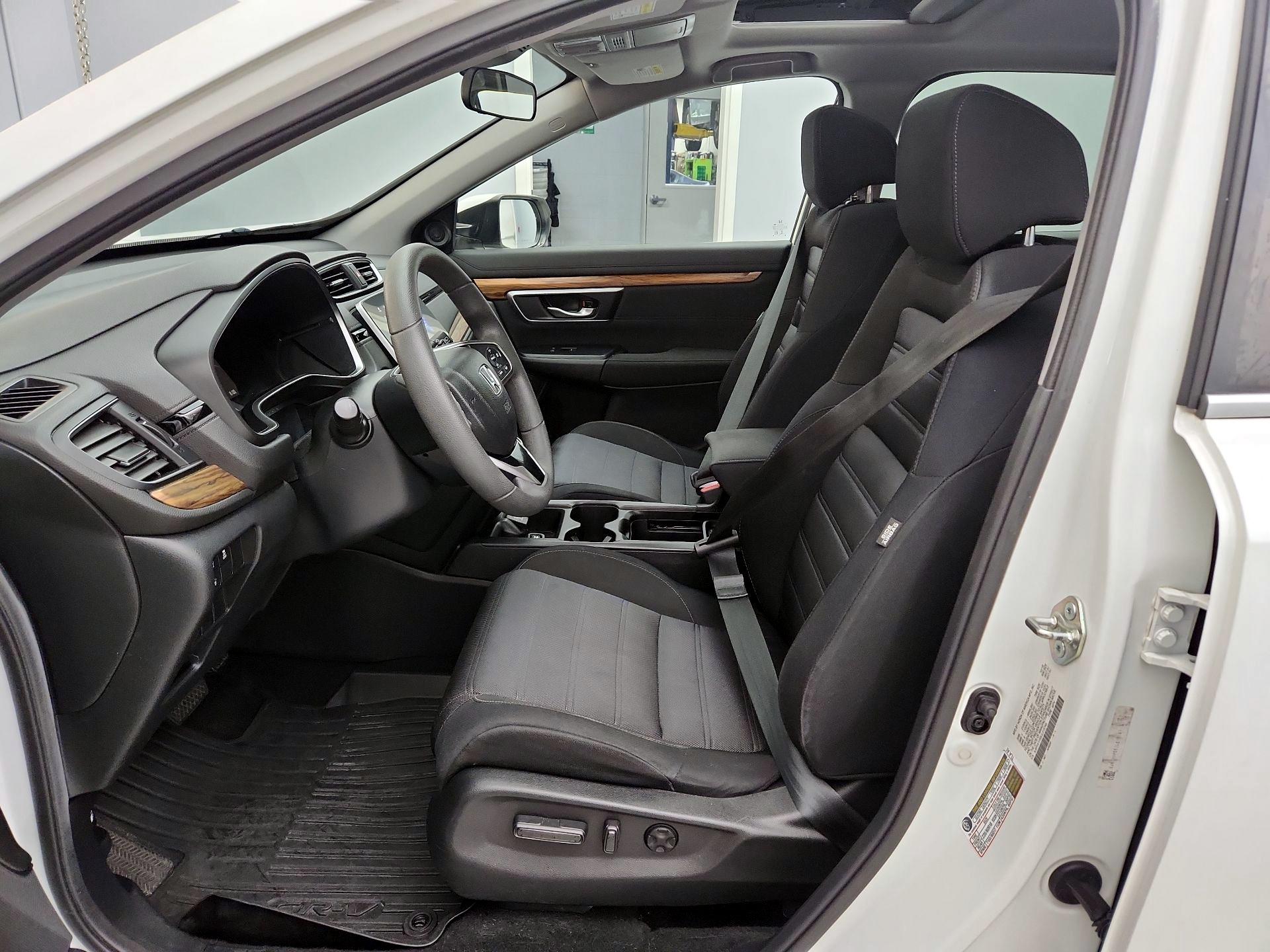 Thumbnail: 2018 Honda CR-V - 11