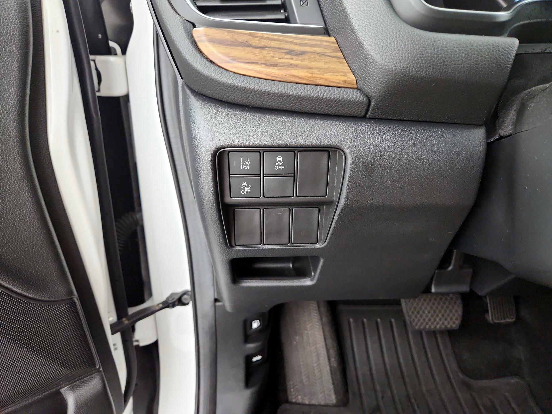 Thumbnail: 2018 Honda CR-V - 13