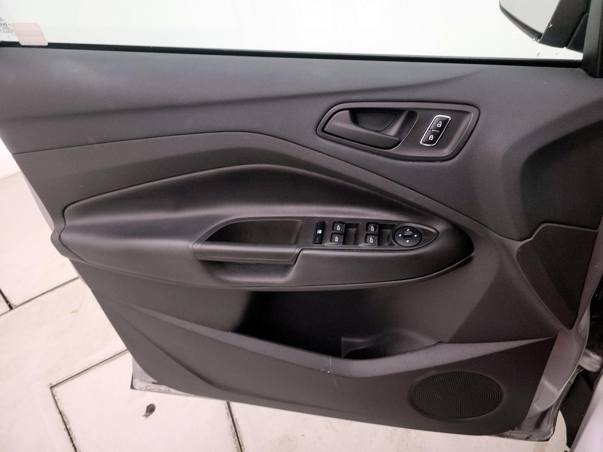 Thumbnail: 2016 Ford Escape - 12
