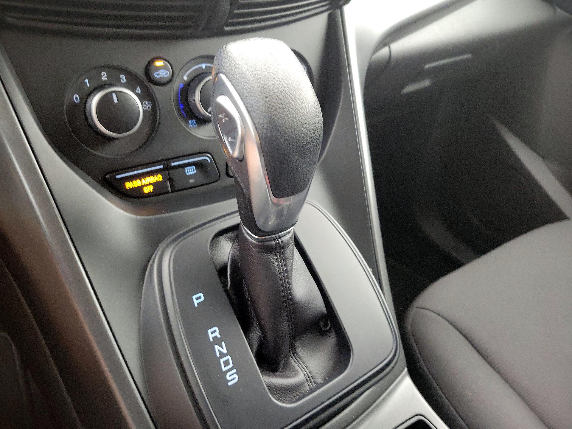 Thumbnail: 2016 Ford Escape - 17
