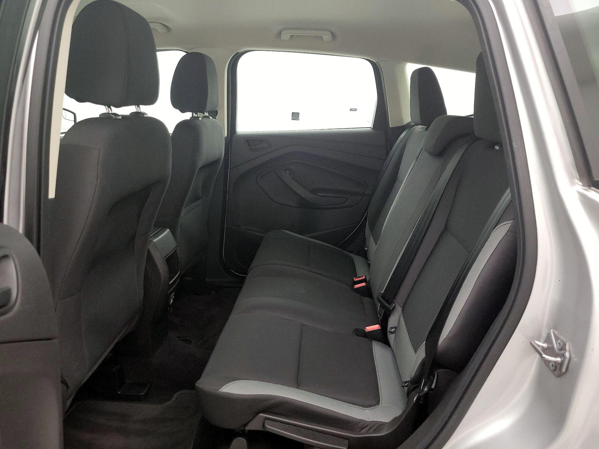 Thumbnail: 2016 Ford Escape - 19
