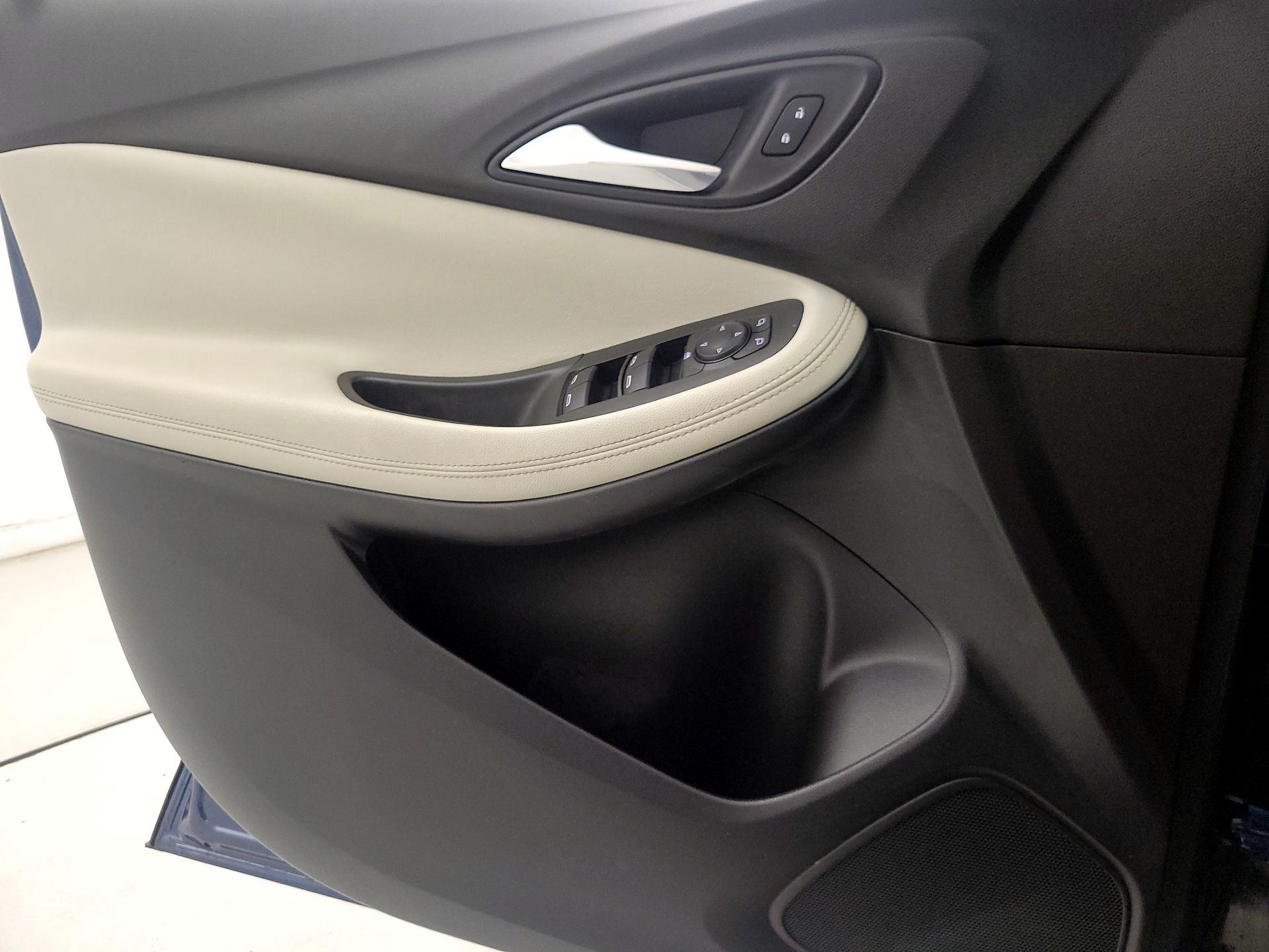 Thumbnail: 2020 Buick Encore GX - 12