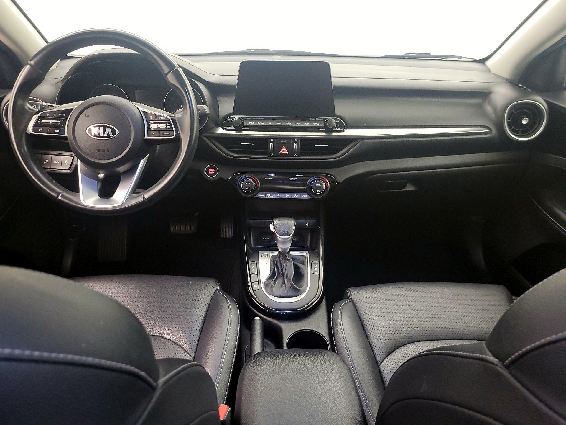 Thumbnail: 2021 Kia Forte - 9
