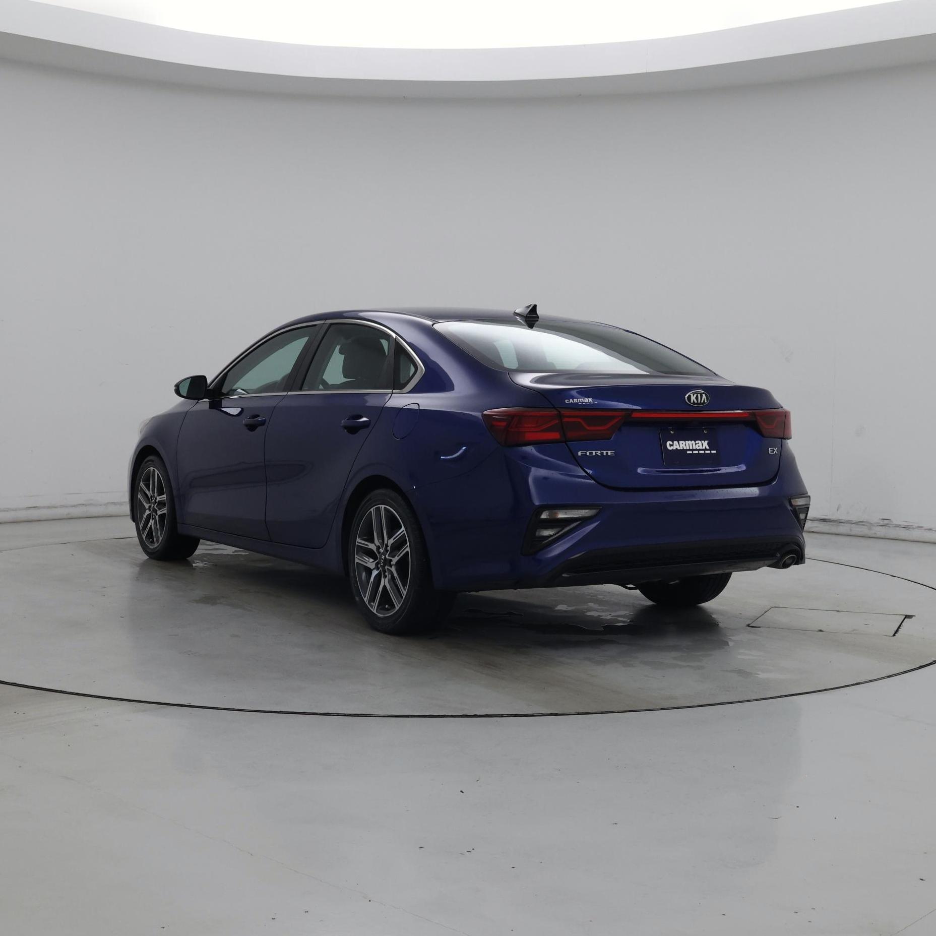Thumbnail: 2021 Kia Forte - 2