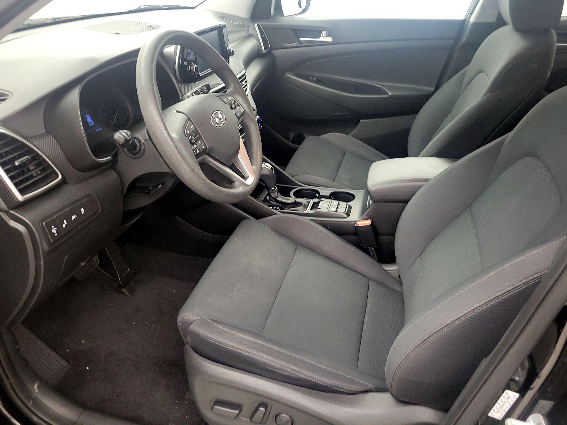 Thumbnail: 2019 Hyundai Tucson - 11