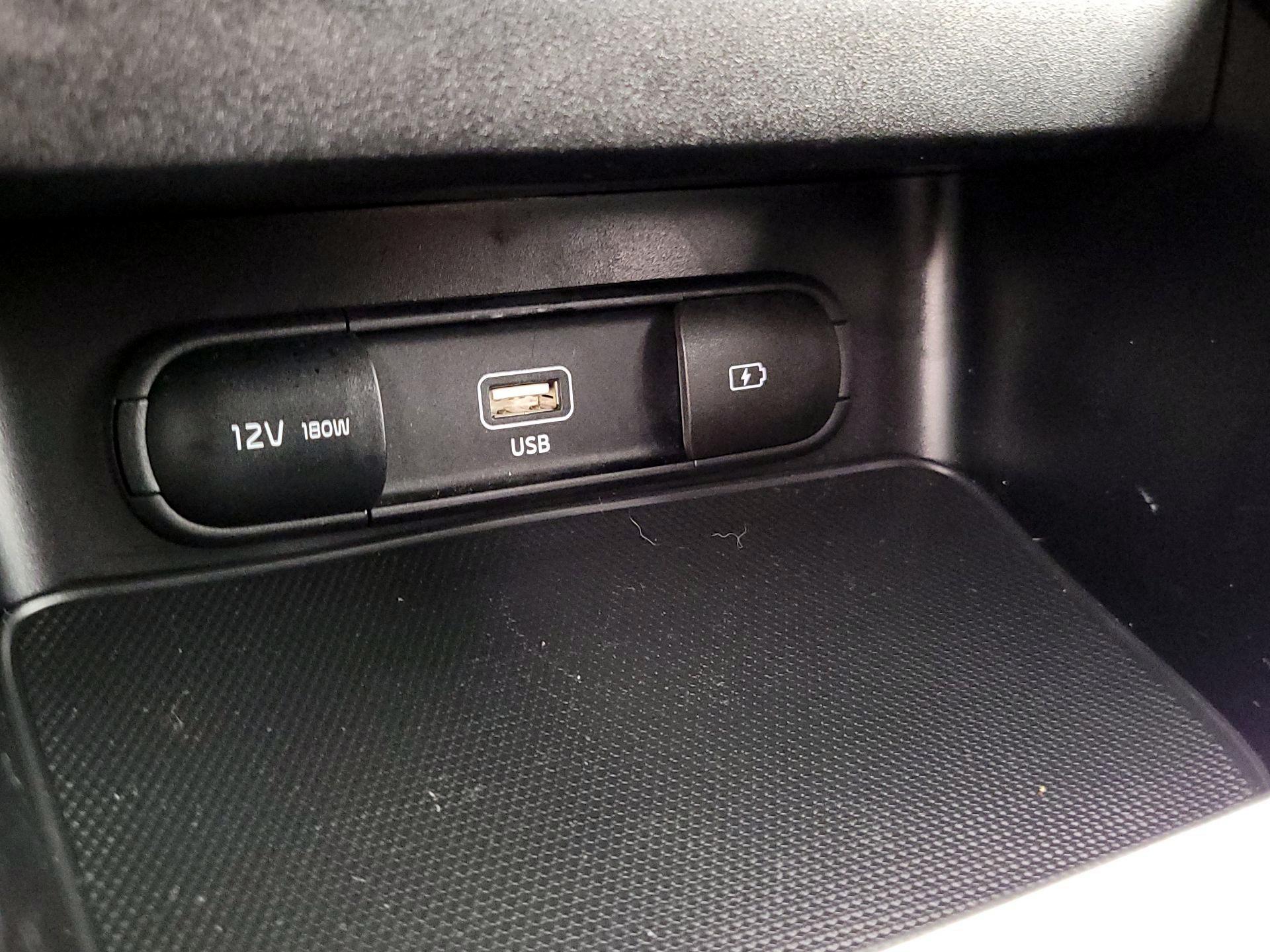Thumbnail: 2023 Kia Forte - 19