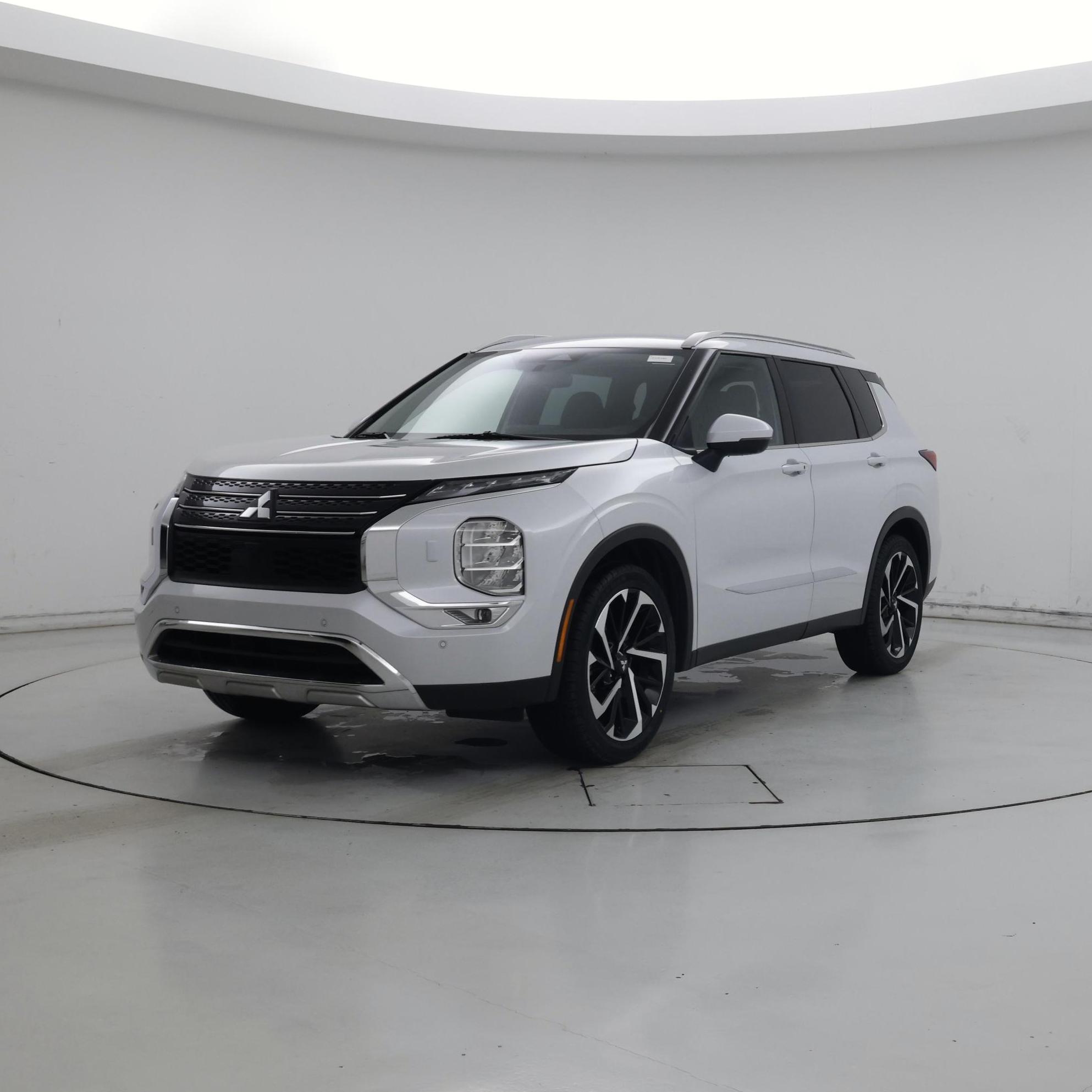 Thumbnail: 2022 Mitsubishi Outlander - 4