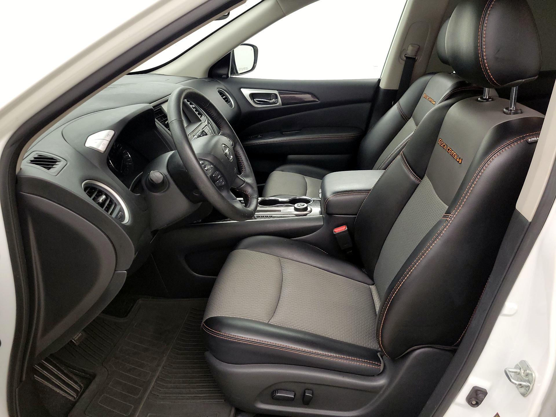 Thumbnail: 2019 Nissan Pathfinder - 11