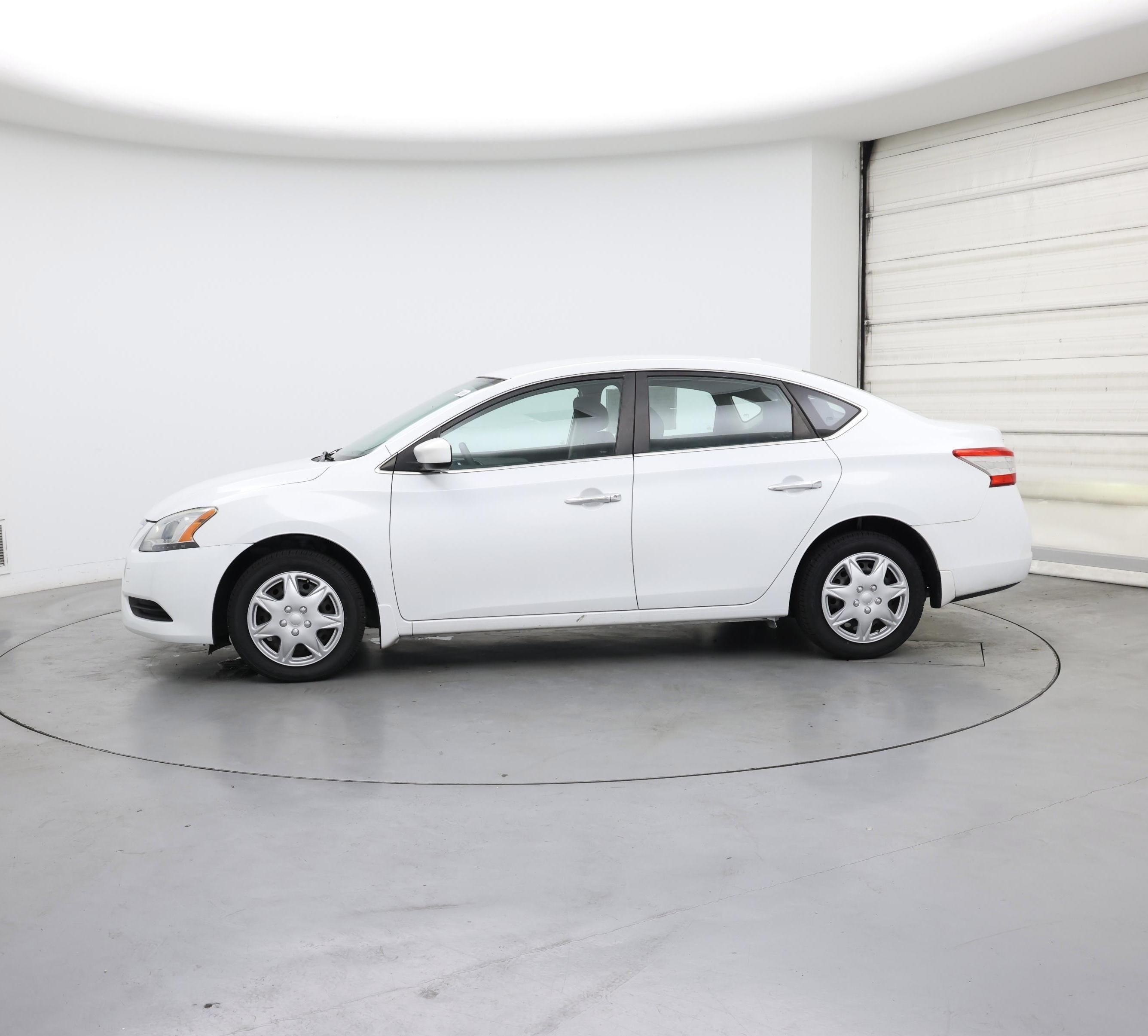 Thumbnail: 2015 Nissan Sentra - 3