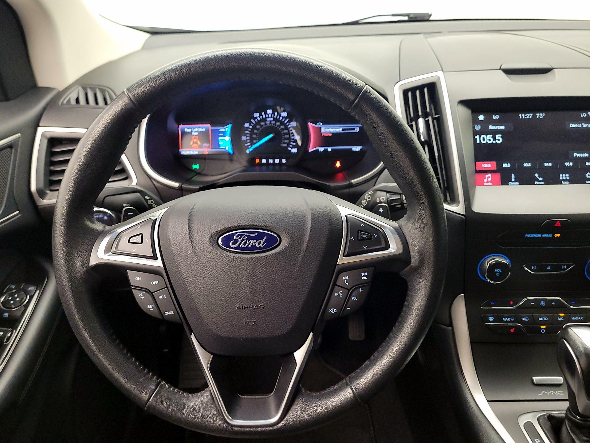 Thumbnail: 2017 Ford Edge - 10