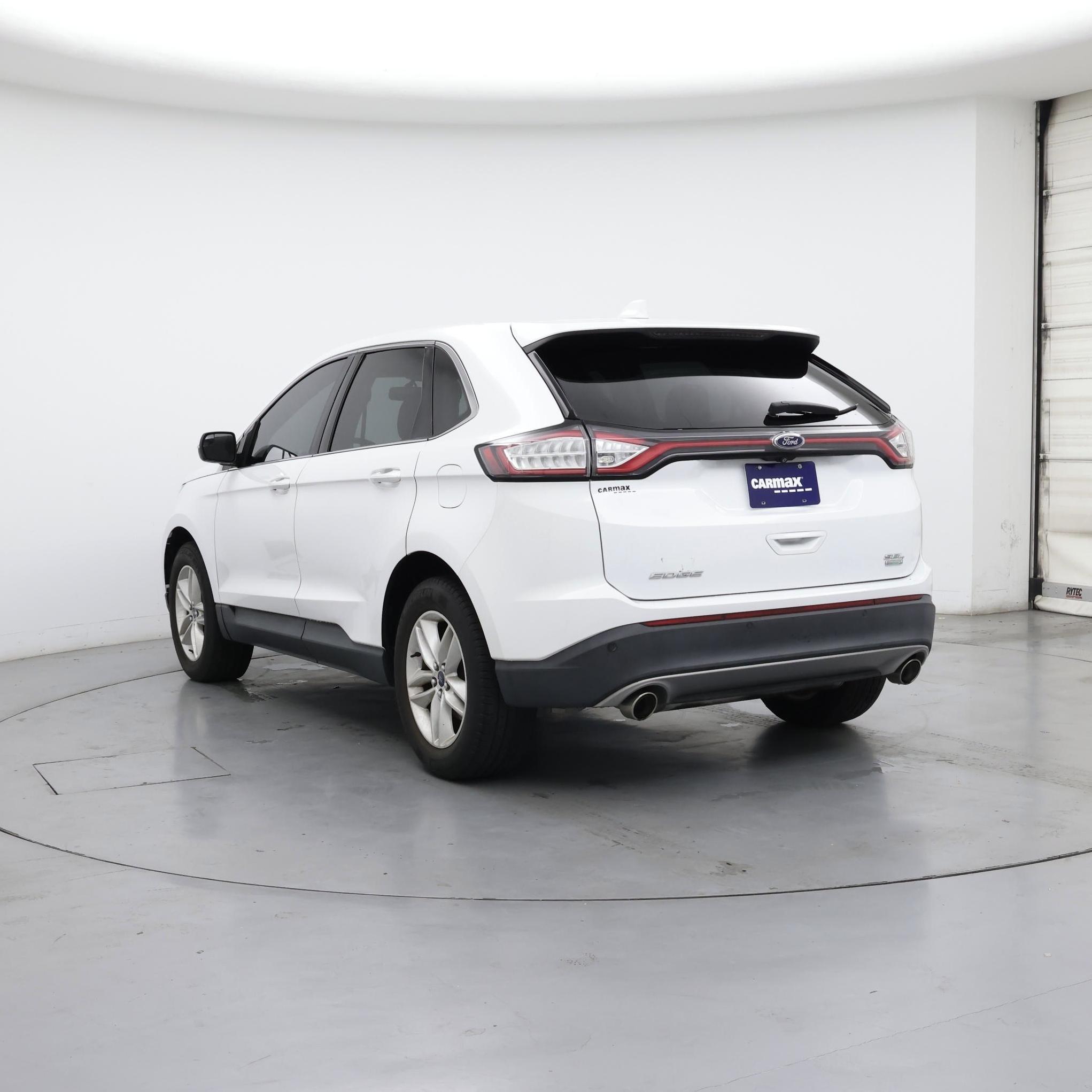 Thumbnail: 2017 Ford Edge - 2