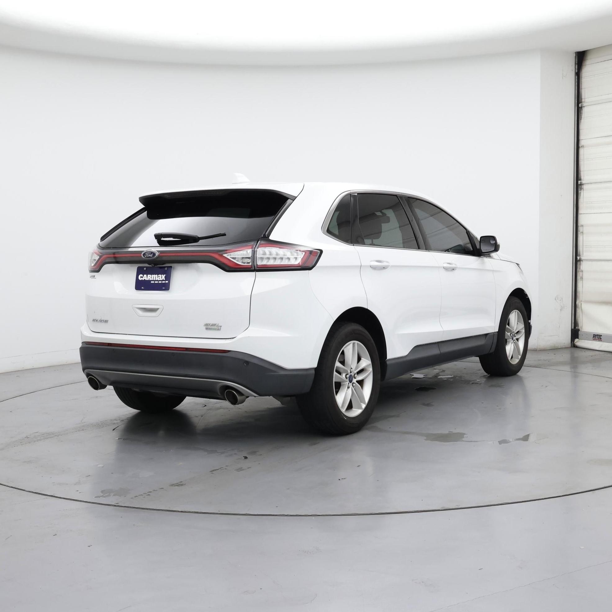 Thumbnail: 2017 Ford Edge - 8